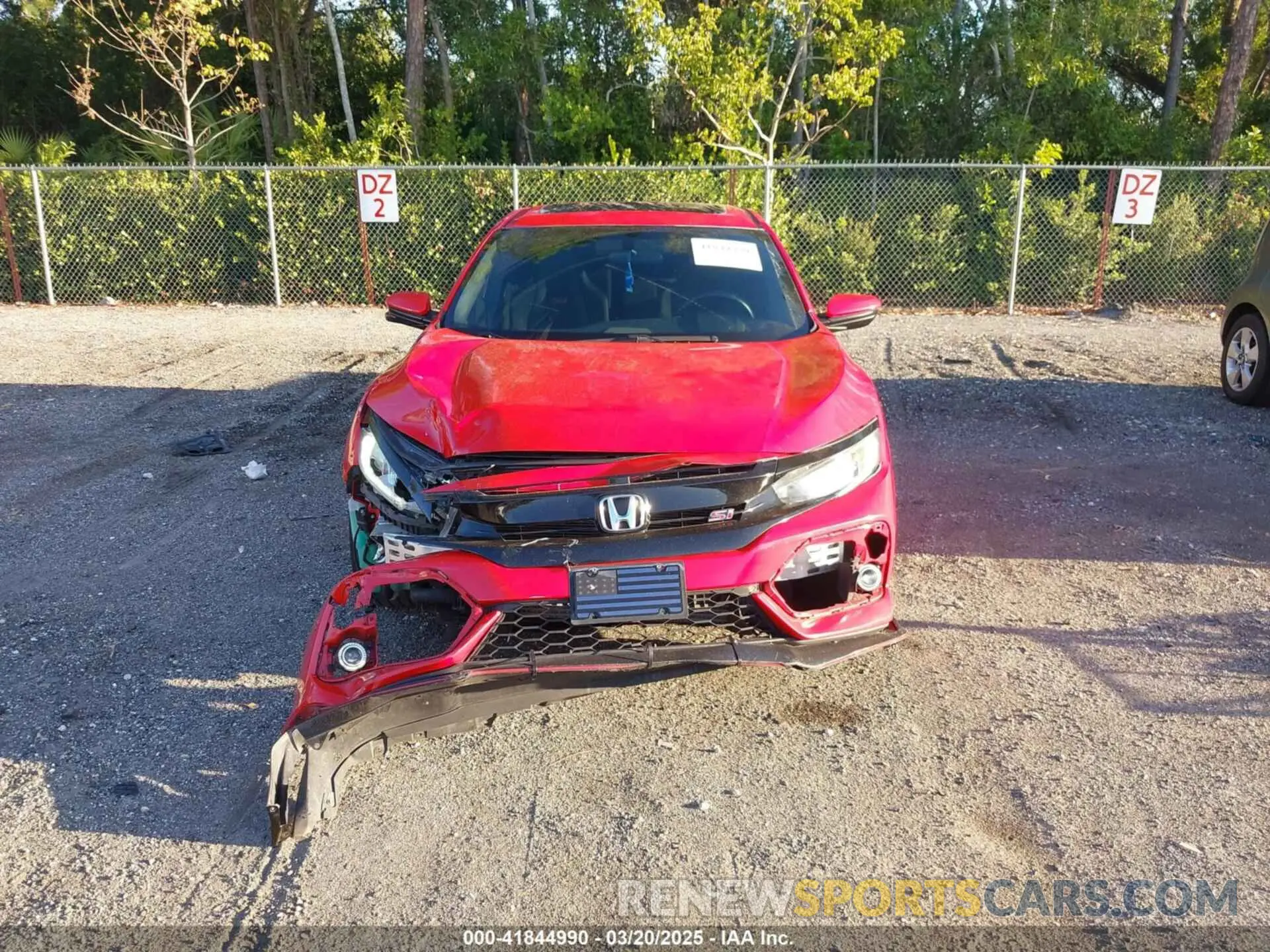 12 Photograph of a damaged car 2HGFC1E53KH704561 HONDA CIVIC SI 2019