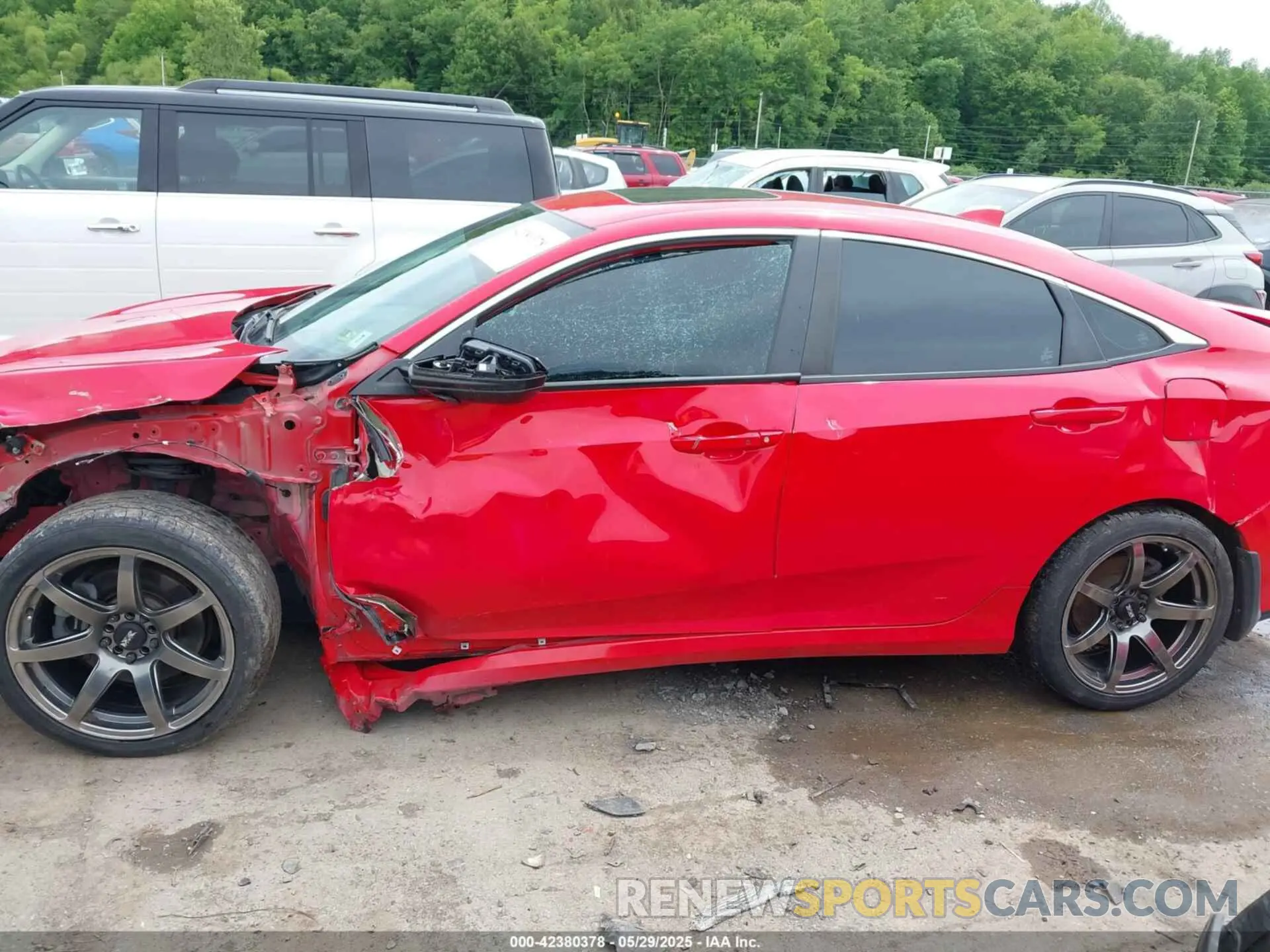 14 Photograph of a damaged car 2HGFC1E55KH701578 HONDA CIVIC SI 2019