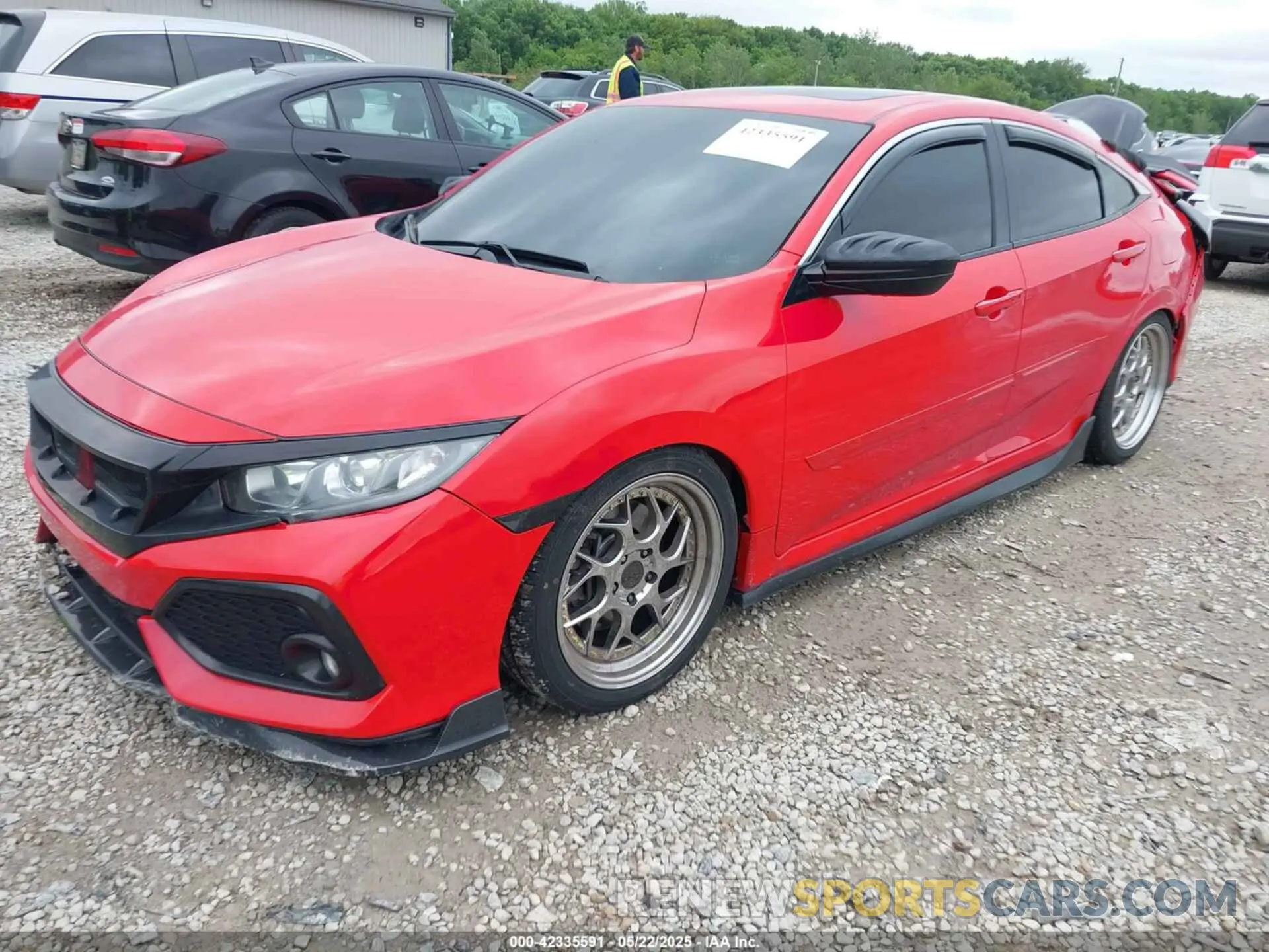 2 Photograph of a damaged car 2HGFC1E56KH705042 HONDA CIVIC SI 2019