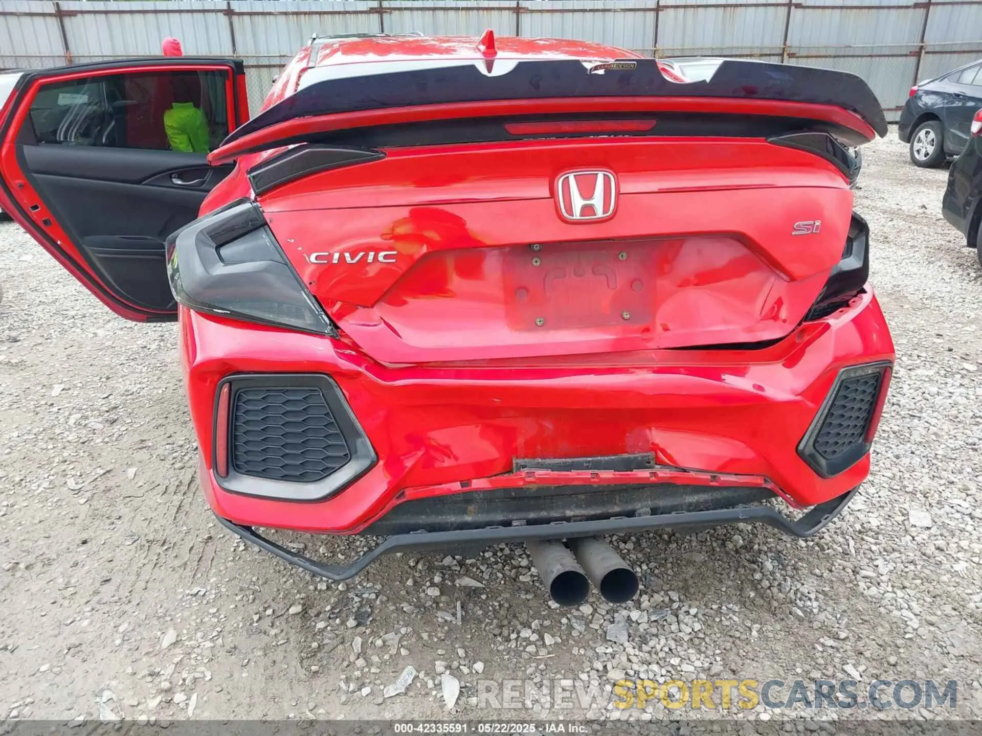 6 Photograph of a damaged car 2HGFC1E56KH705042 HONDA CIVIC SI 2019
