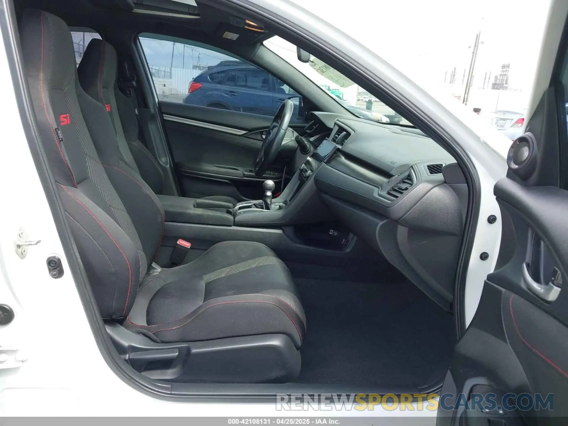 5 Photograph of a damaged car 2HGFC1E58KH707715 HONDA CIVIC SI 2019