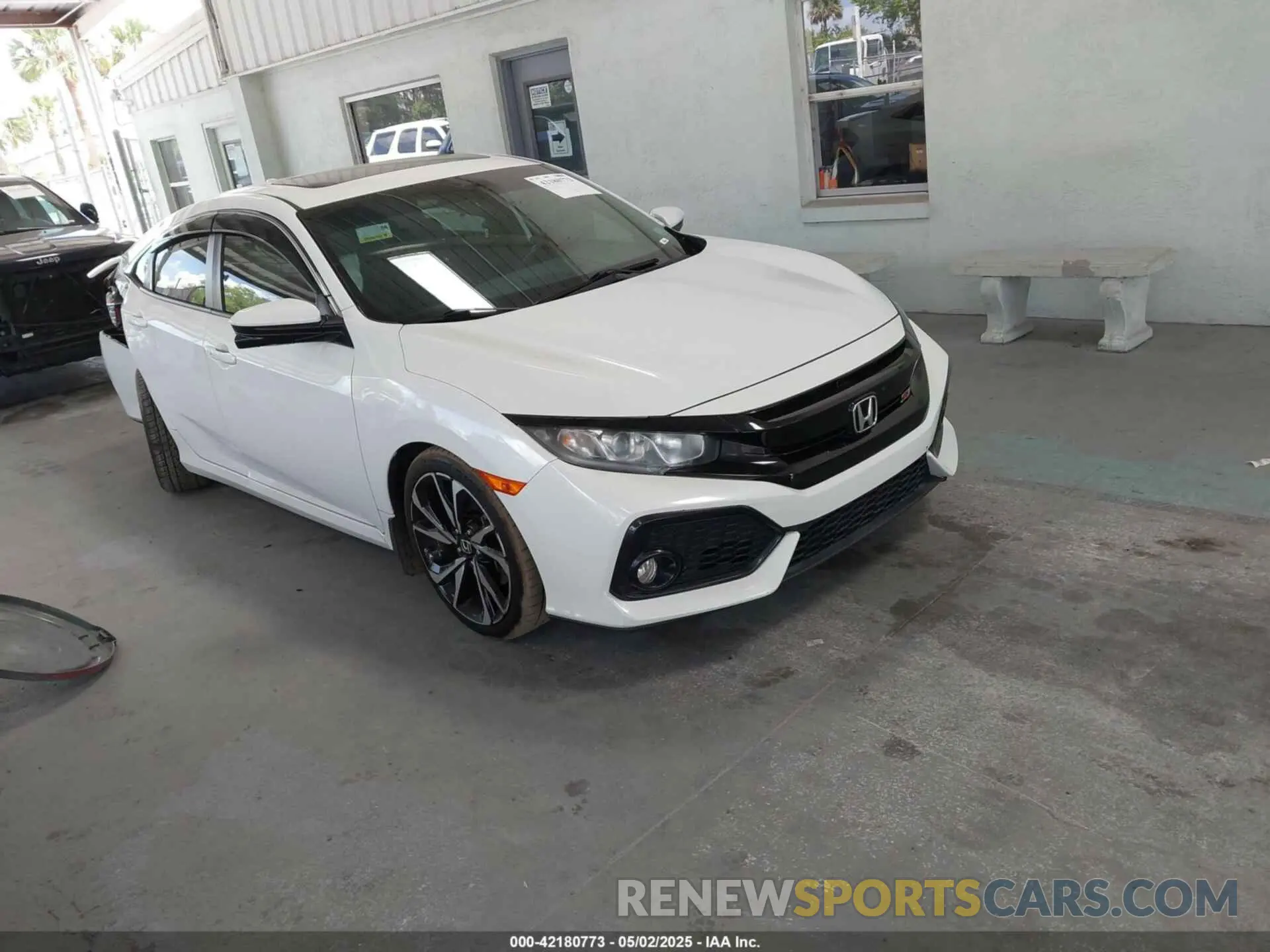 1 Photograph of a damaged car 2HGFC1E59KH707819 HONDA CIVIC SI 2019