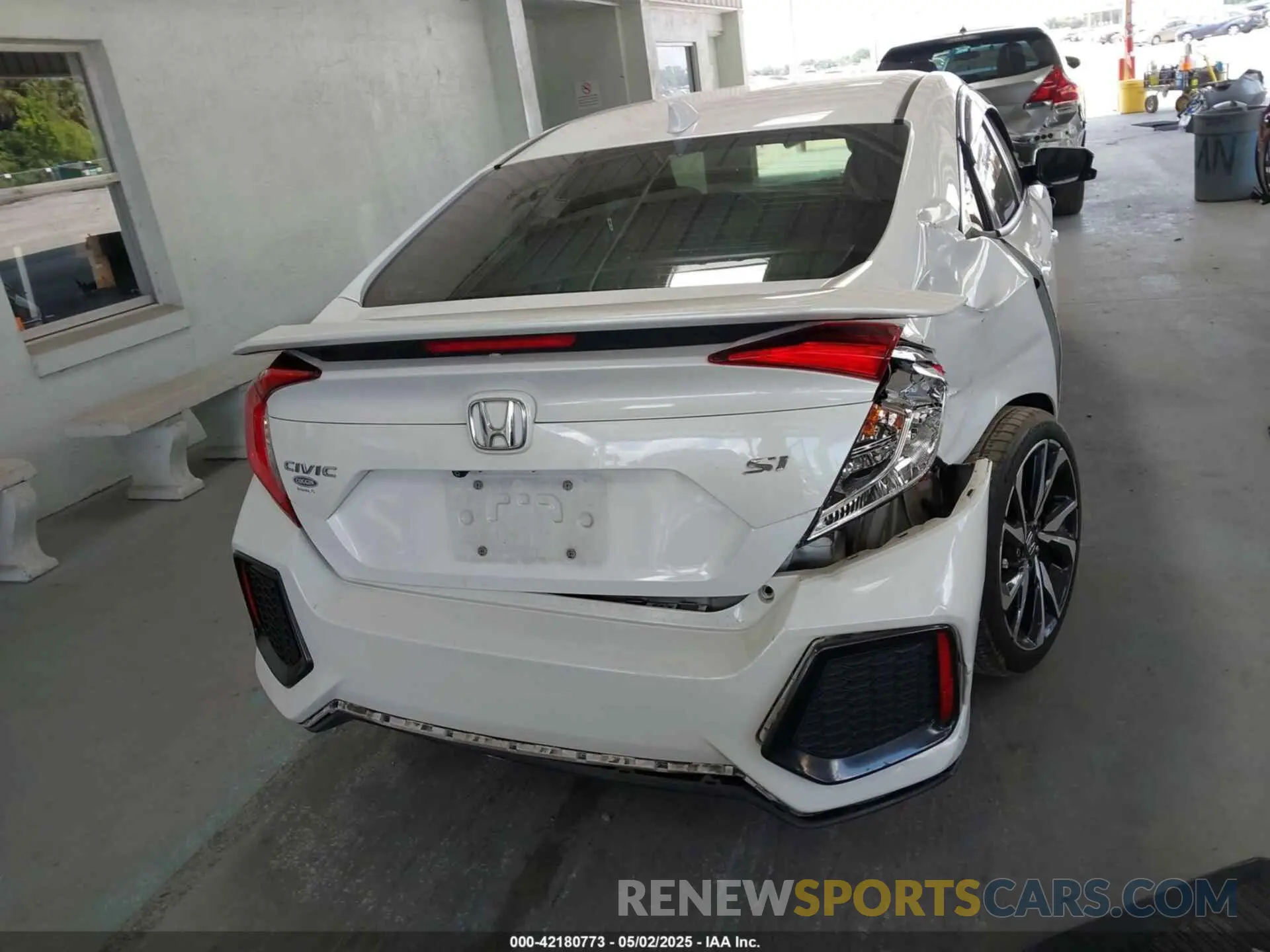 16 Photograph of a damaged car 2HGFC1E59KH707819 HONDA CIVIC SI 2019