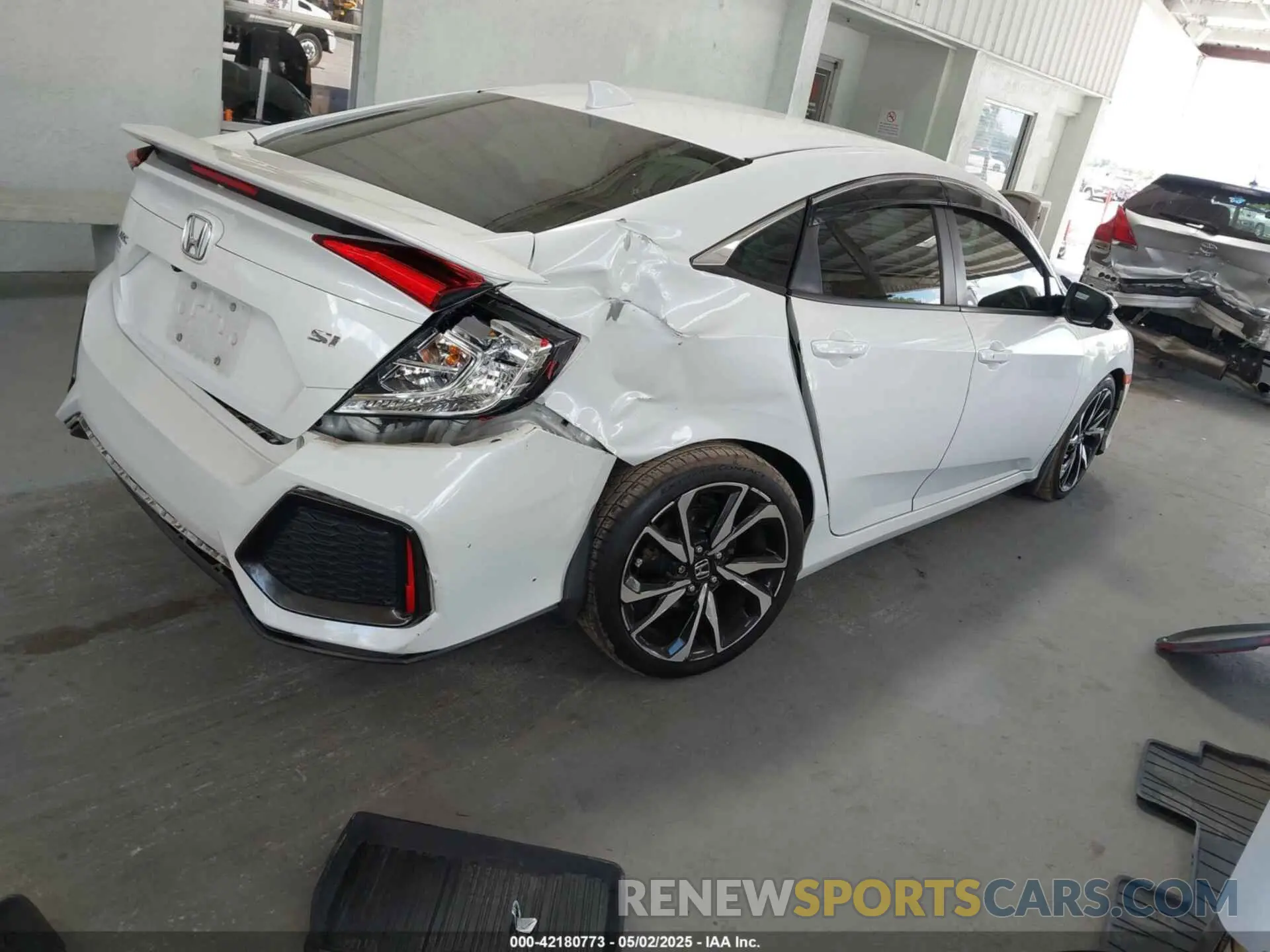 4 Photograph of a damaged car 2HGFC1E59KH707819 HONDA CIVIC SI 2019