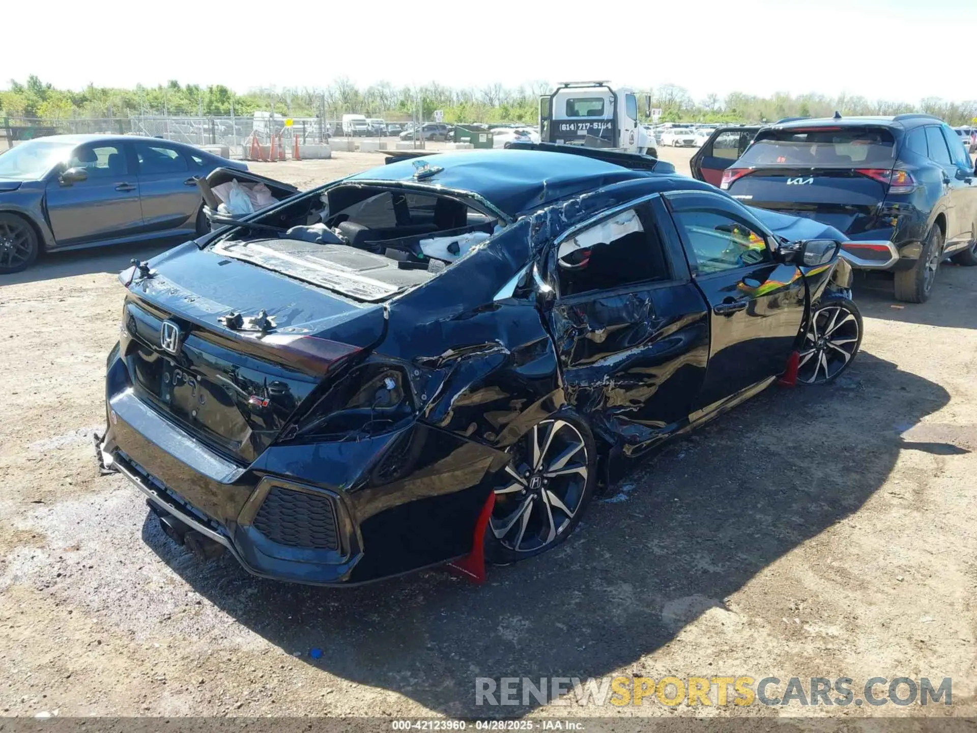 4 Photograph of a damaged car 2HGFC1E5XKH705996 HONDA CIVIC SI 2019