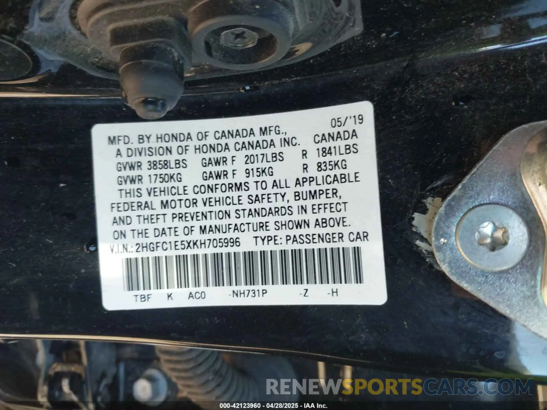 9 Photograph of a damaged car 2HGFC1E5XKH705996 HONDA CIVIC SI 2019