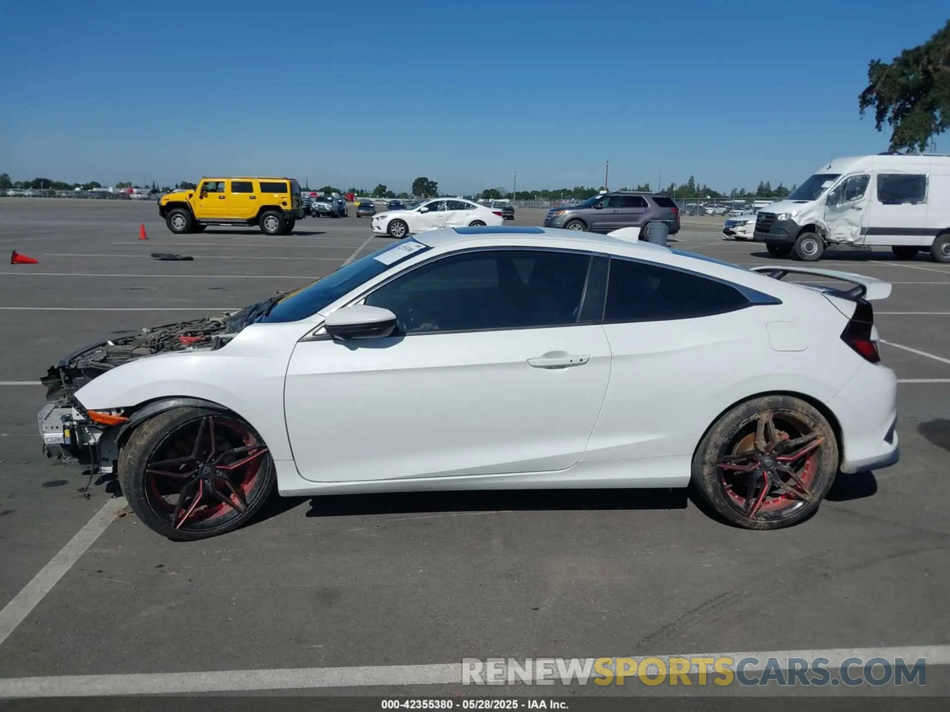 15 Photograph of a damaged car 2HGFC3A50KH750169 HONDA CIVIC SI 2019
