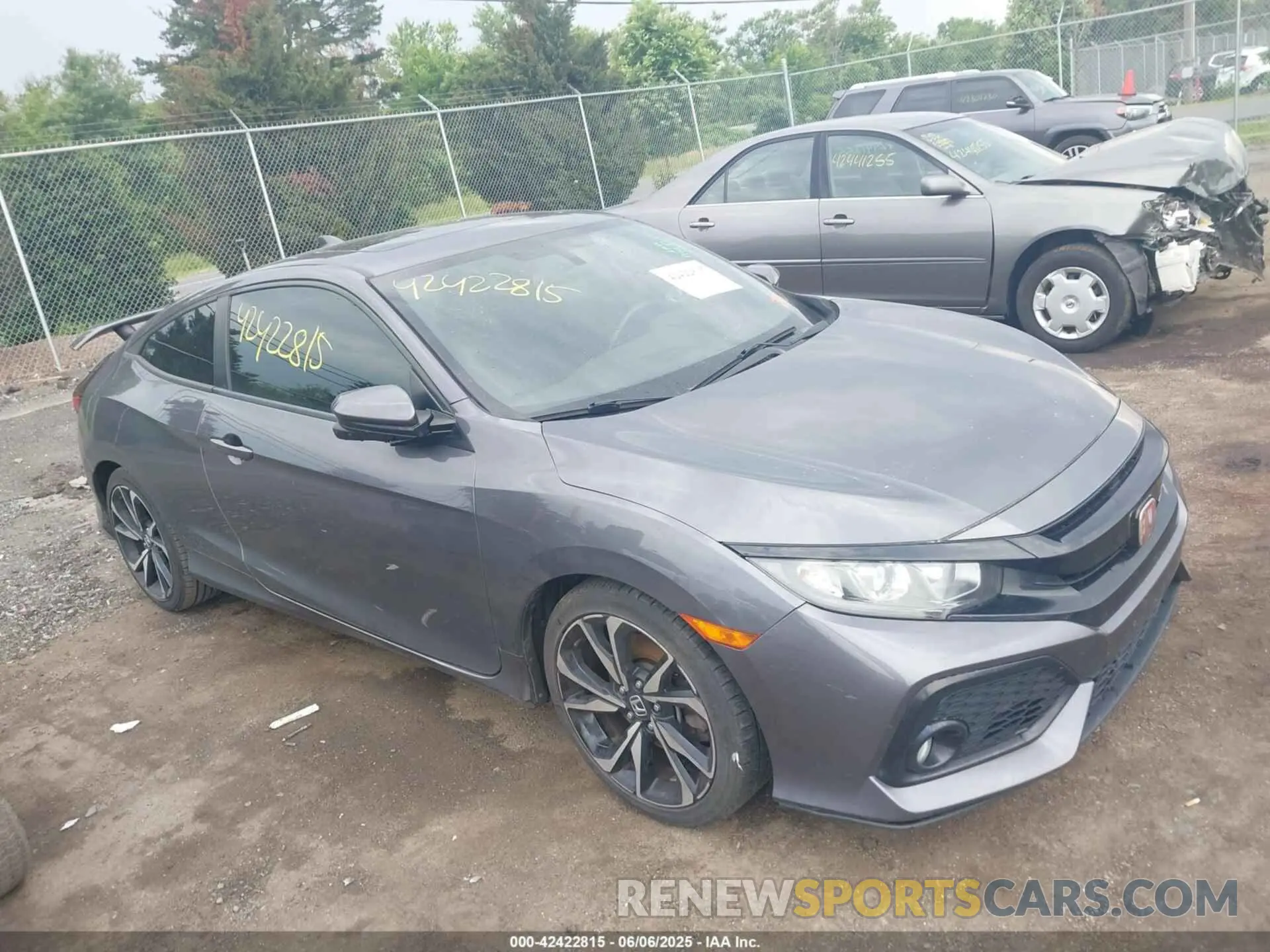 1 Photograph of a damaged car 2HGFC3A53KH752062 HONDA CIVIC SI 2019