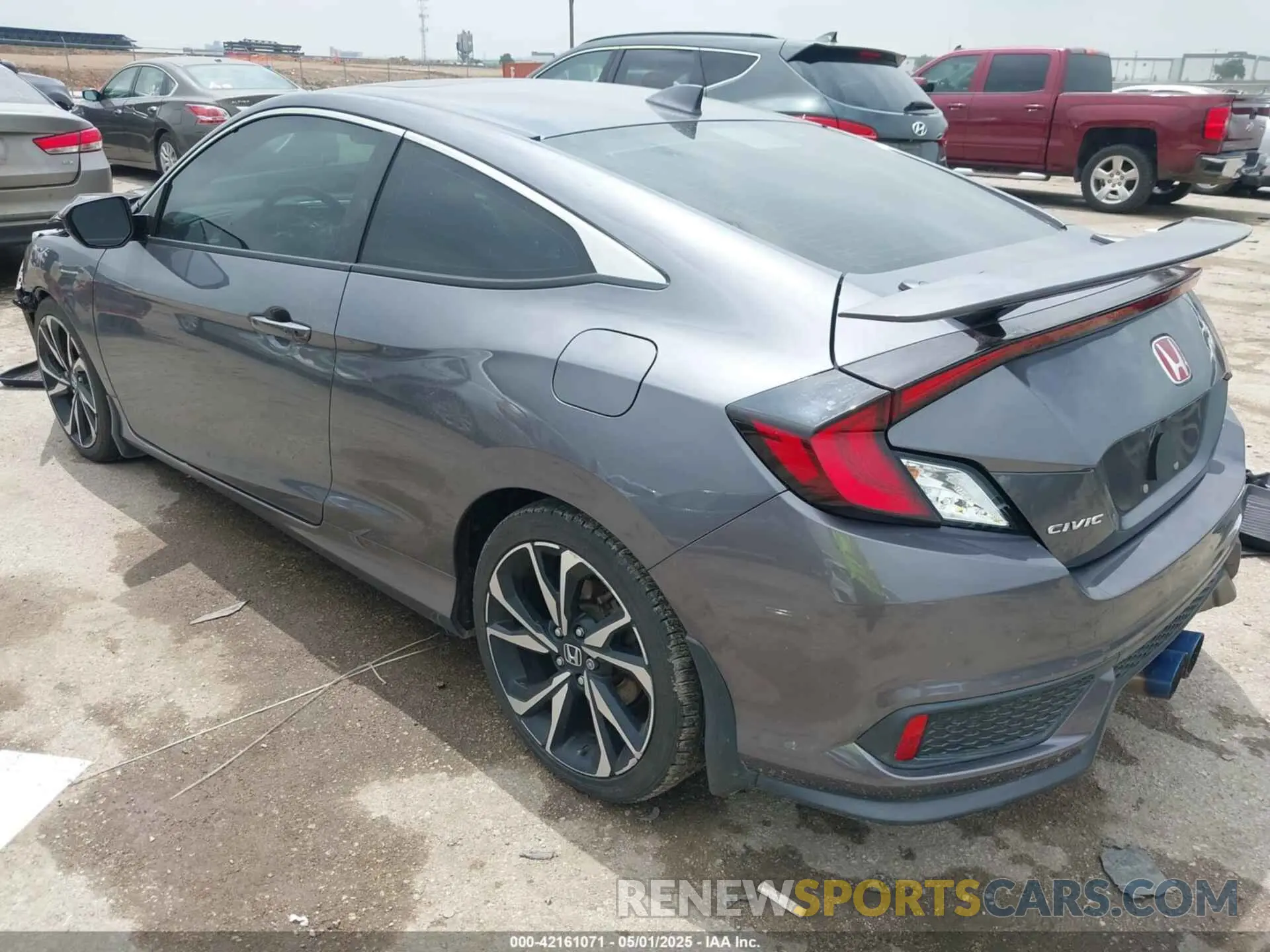 3 Photograph of a damaged car 2HGFC3A54KH755116 HONDA CIVIC SI 2019