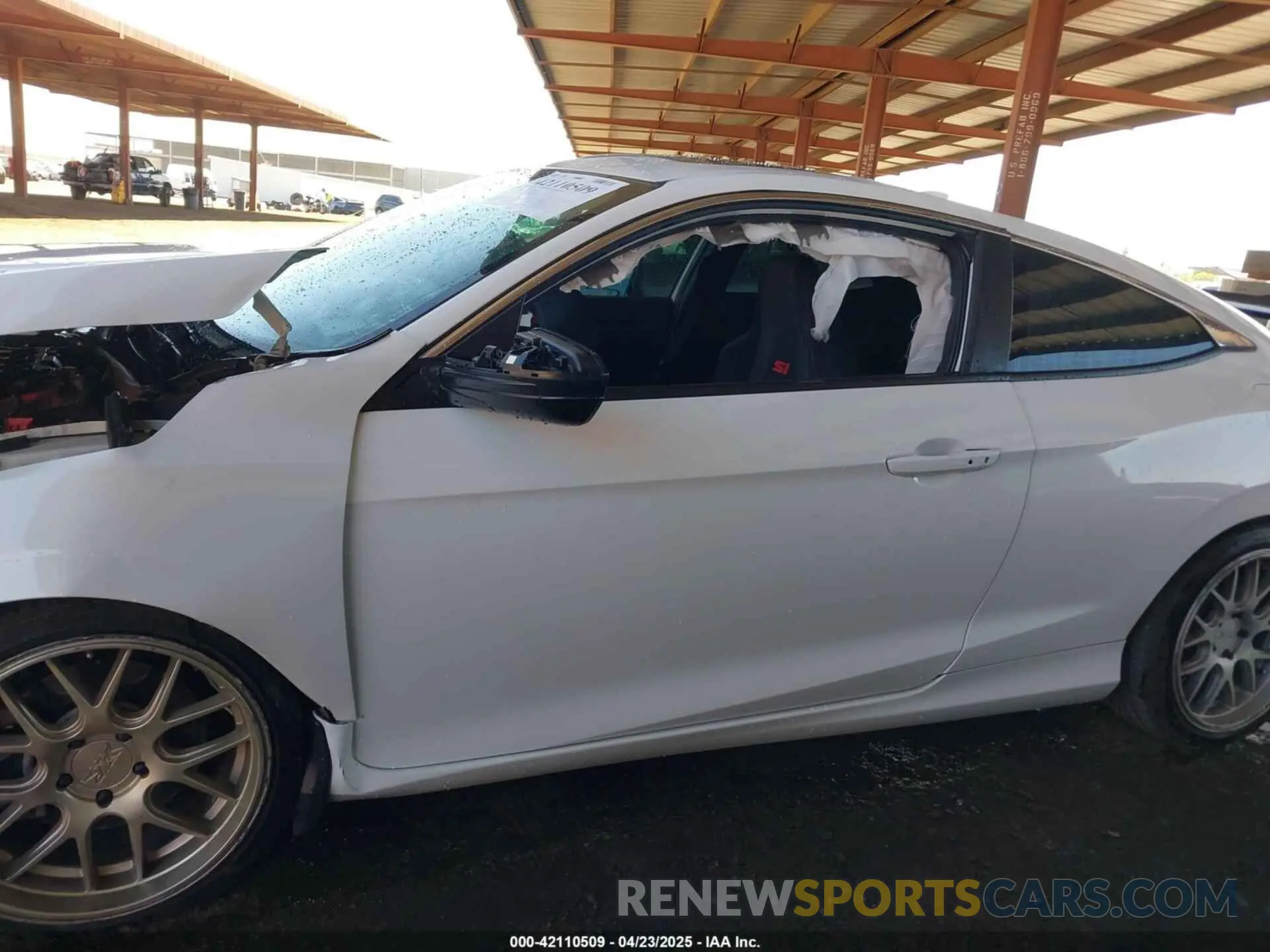 14 Photograph of a damaged car 2HGFC3A55KH755223 HONDA CIVIC SI 2019