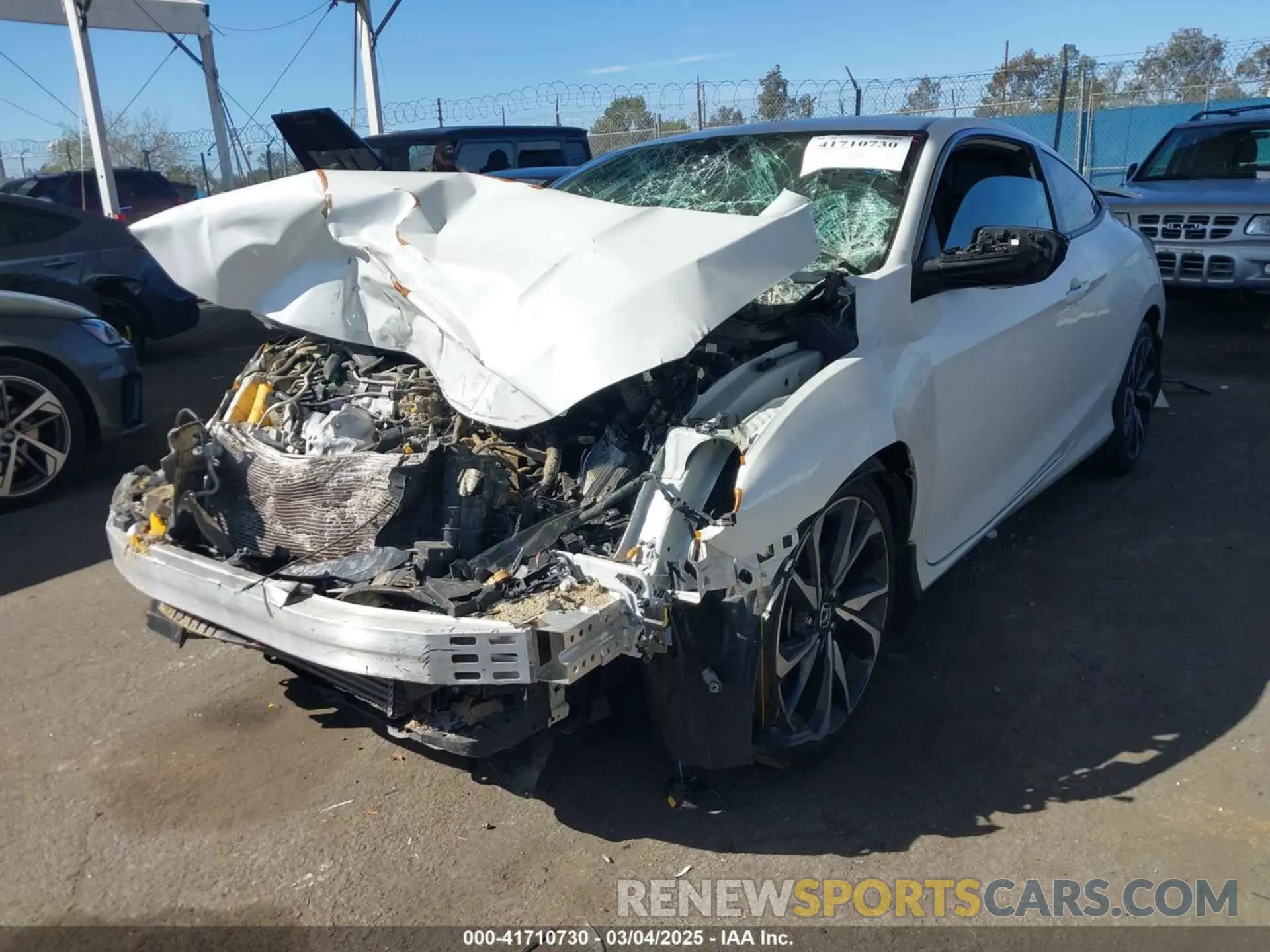 2 Photograph of a damaged car 2HGFC3A58KH751991 HONDA CIVIC SI 2019