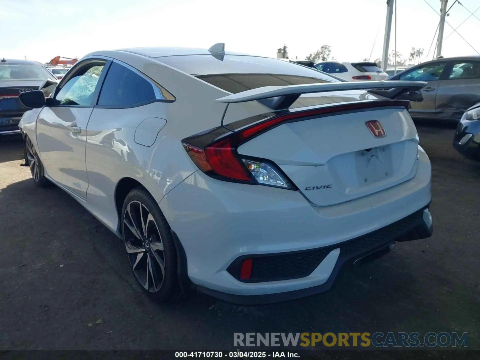 3 Photograph of a damaged car 2HGFC3A58KH751991 HONDA CIVIC SI 2019