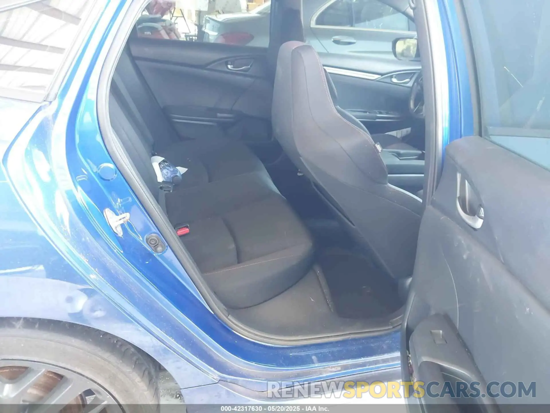 8 Photograph of a damaged car 2HGFC1E50LH705586 HONDA CIVIC SI 2020