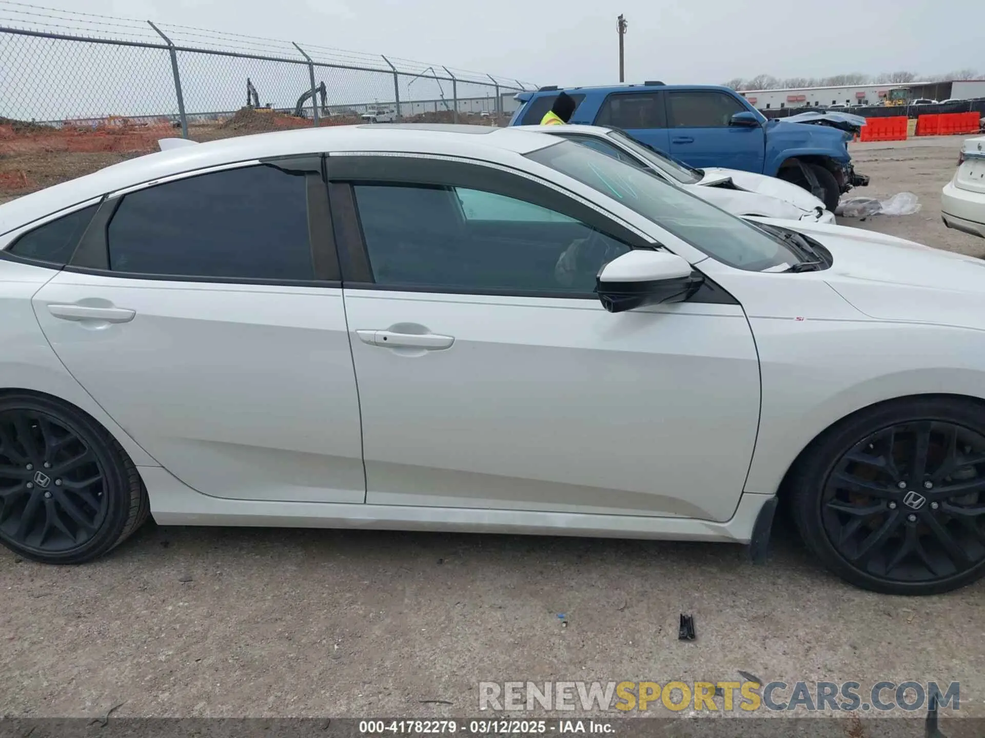 13 Photograph of a damaged car 2HGFC1E50LH707788 HONDA CIVIC SI 2020