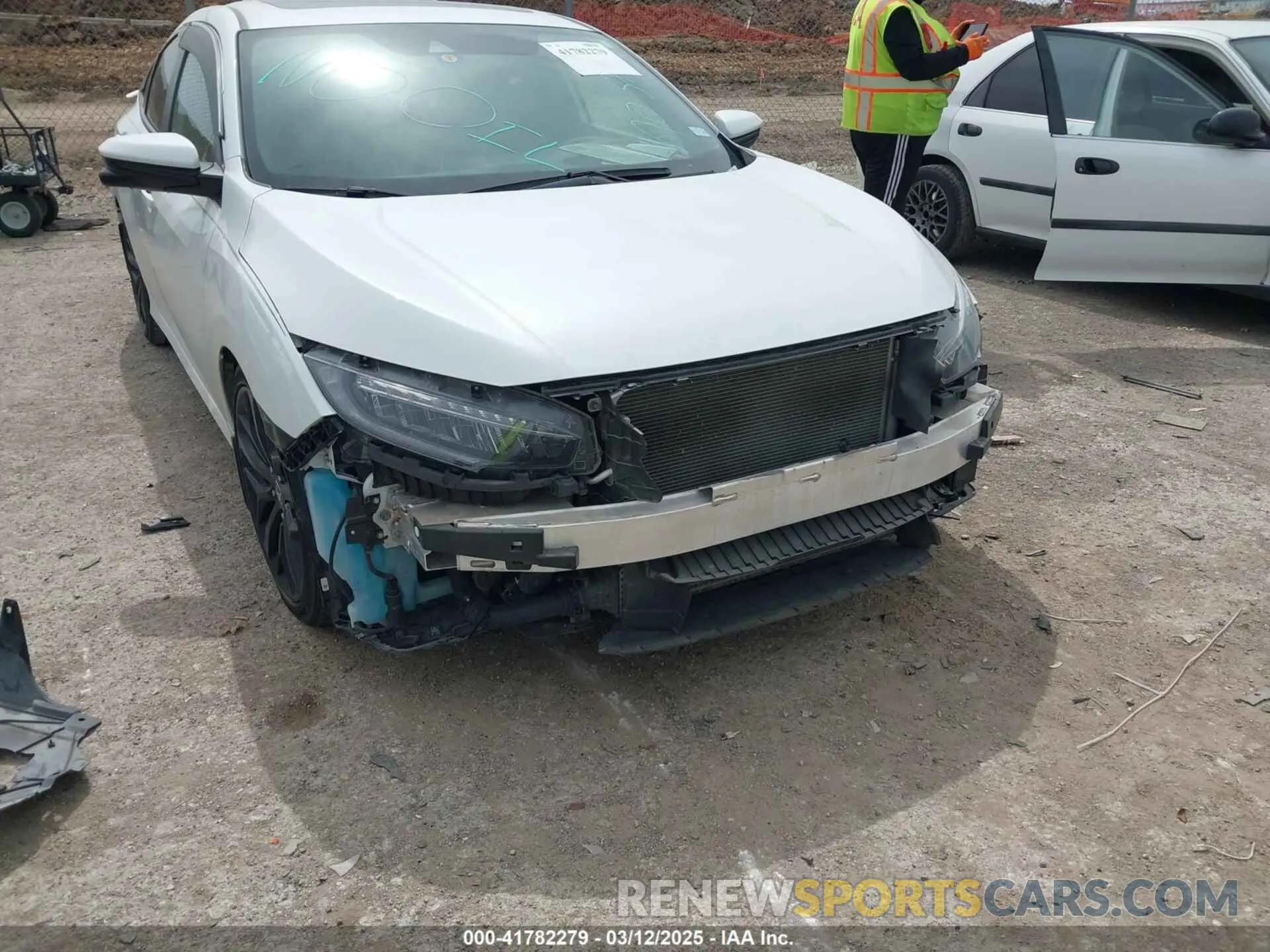6 Photograph of a damaged car 2HGFC1E50LH707788 HONDA CIVIC SI 2020