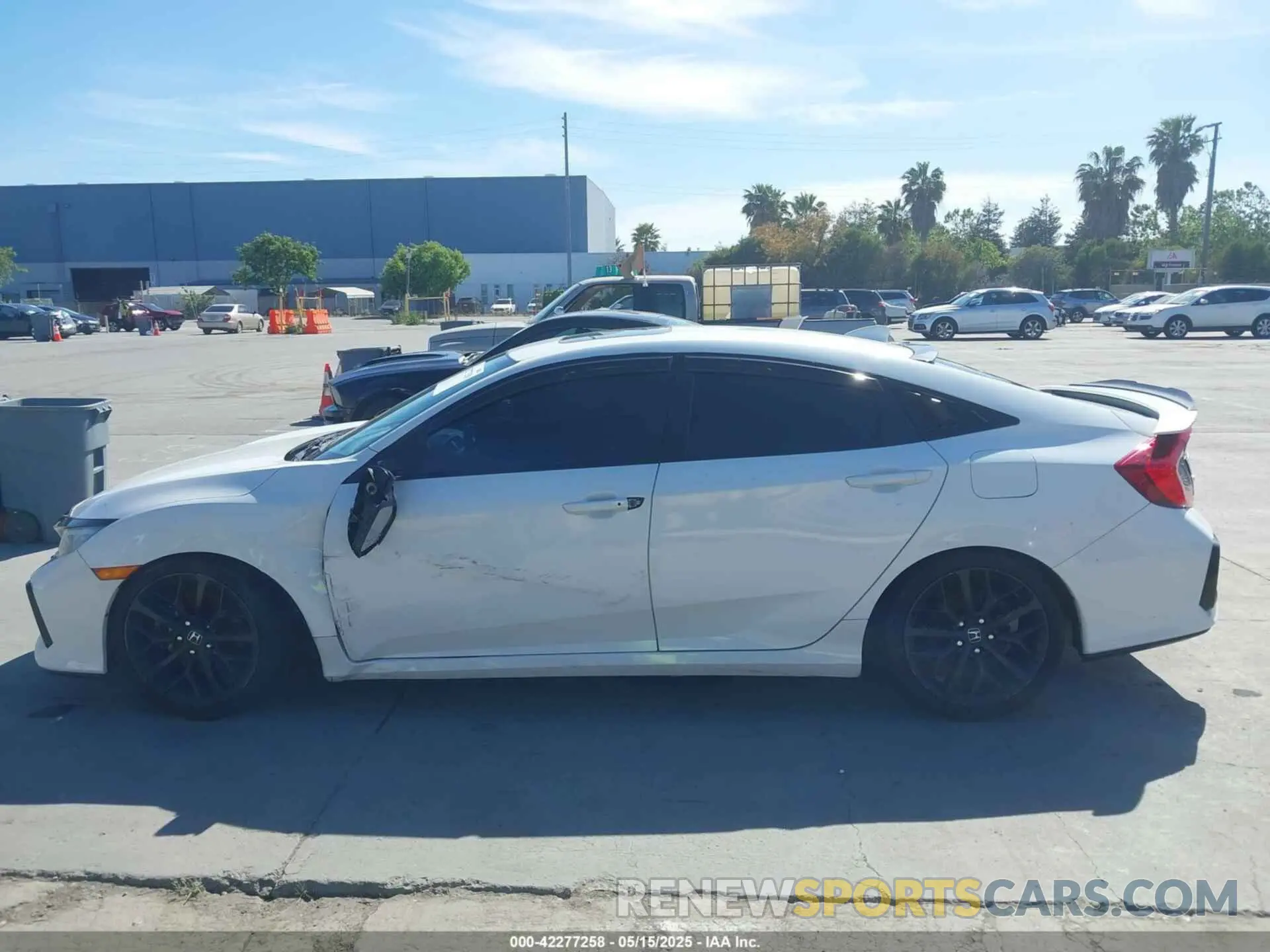 13 Photograph of a damaged car 2HGFC1E51LH700462 HONDA CIVIC SI 2020