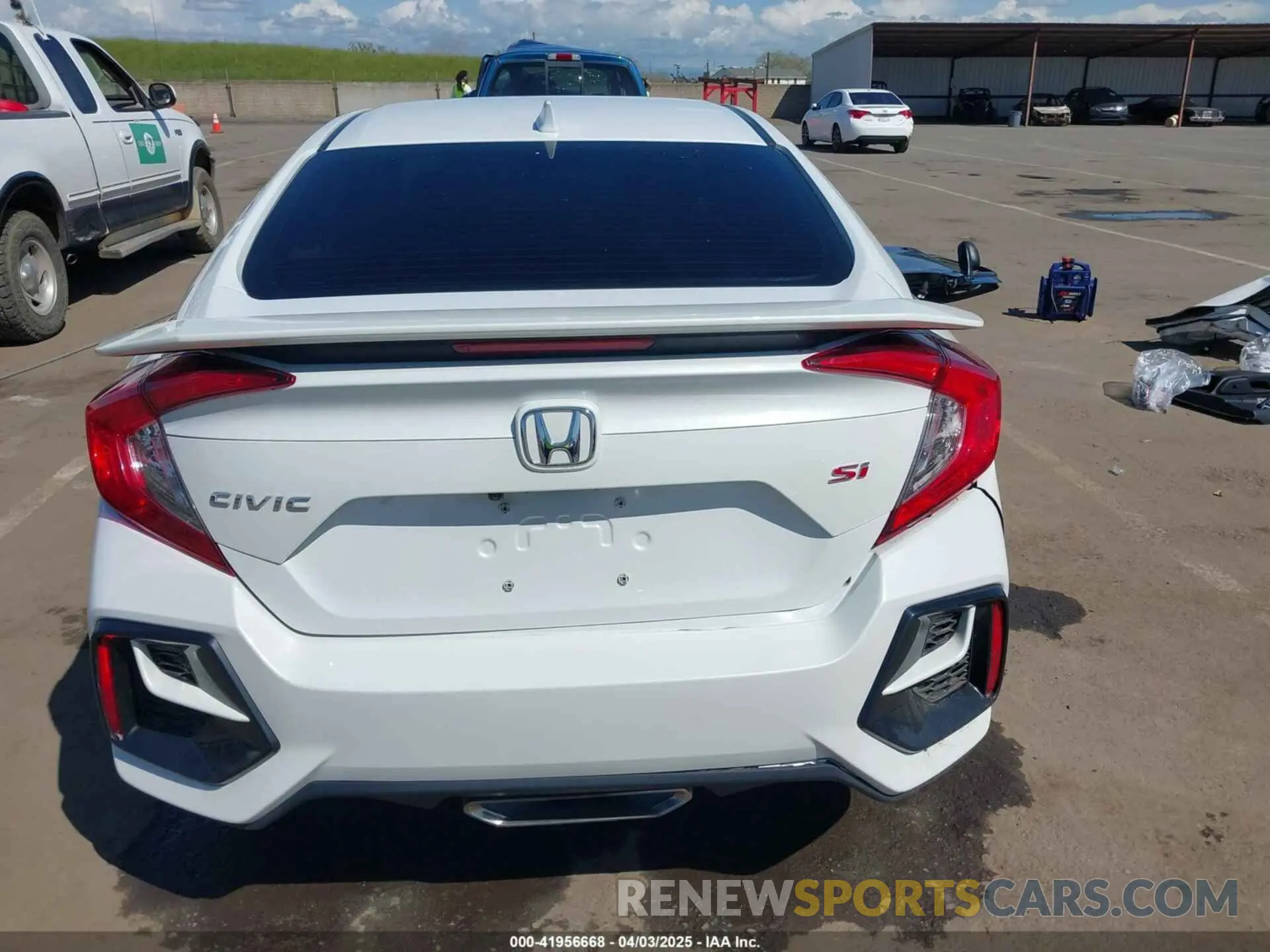 17 Photograph of a damaged car 2HGFC1E59LH702623 HONDA CIVIC SI 2020