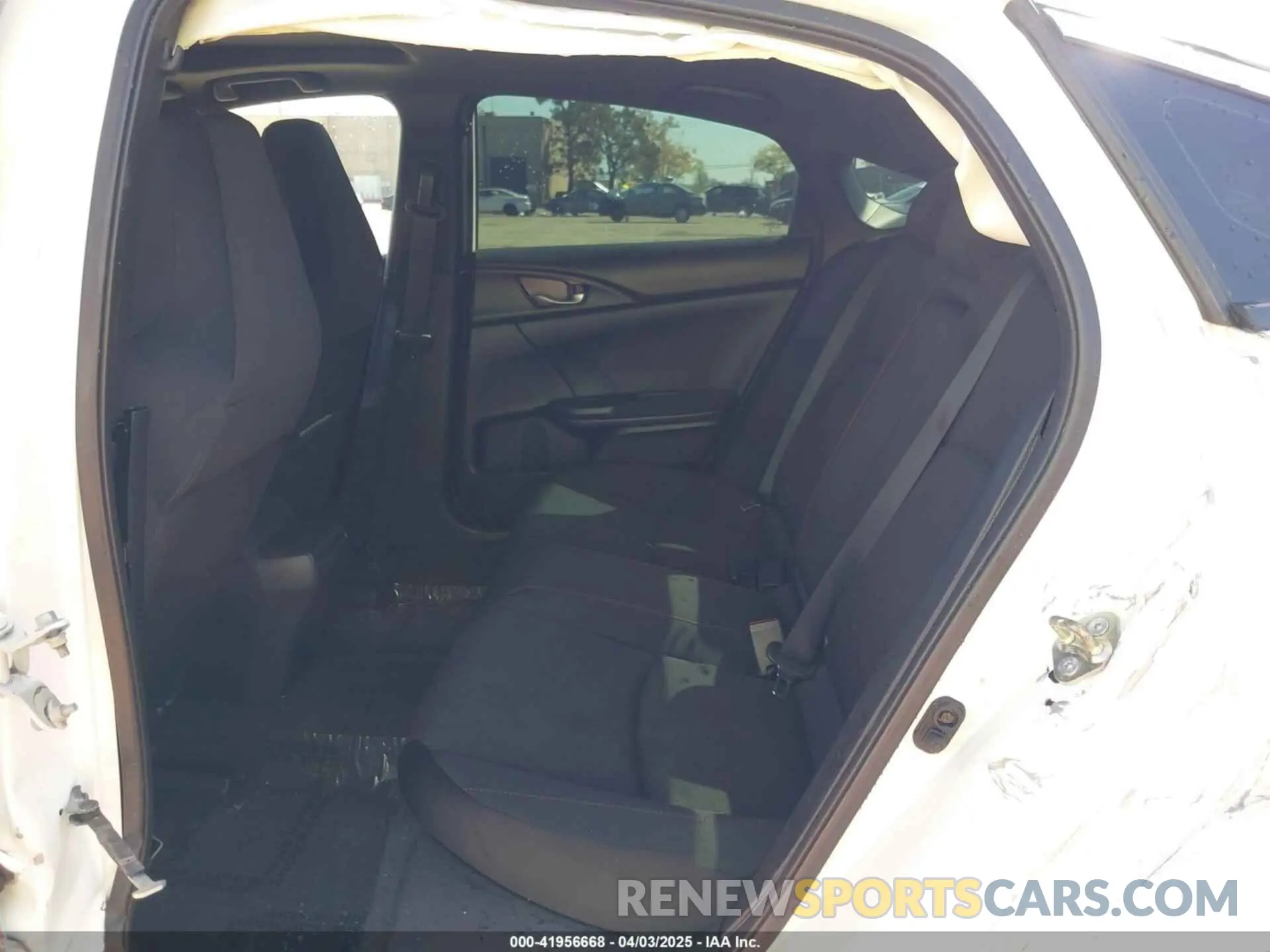 8 Photograph of a damaged car 2HGFC1E59LH702623 HONDA CIVIC SI 2020