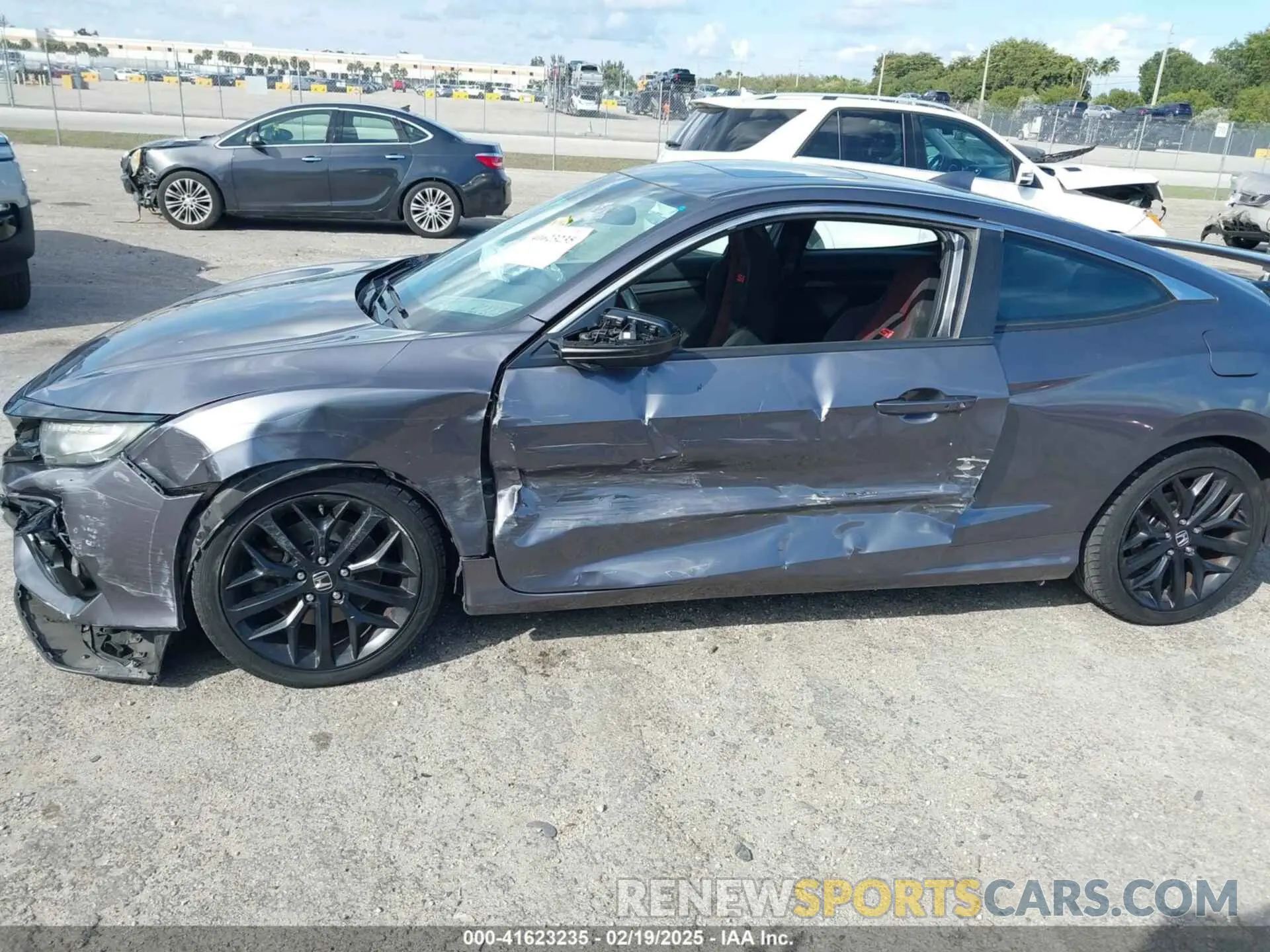 6 Photograph of a damaged car 2HGFC3A57LH750042 HONDA CIVIC SI 2020