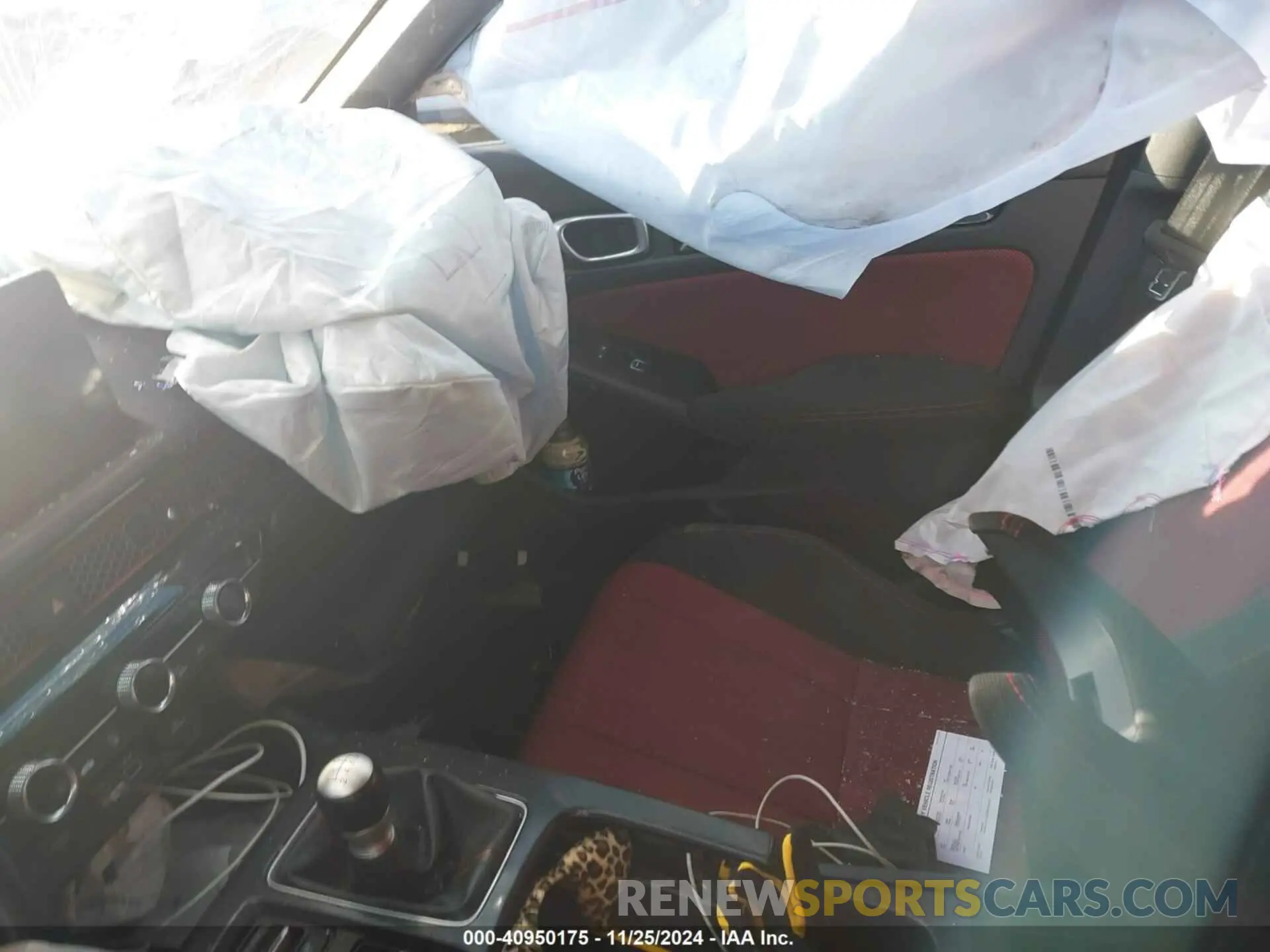 5 Photograph of a damaged car 2HGFE1E50NH475562 HONDA CIVIC SI 2022