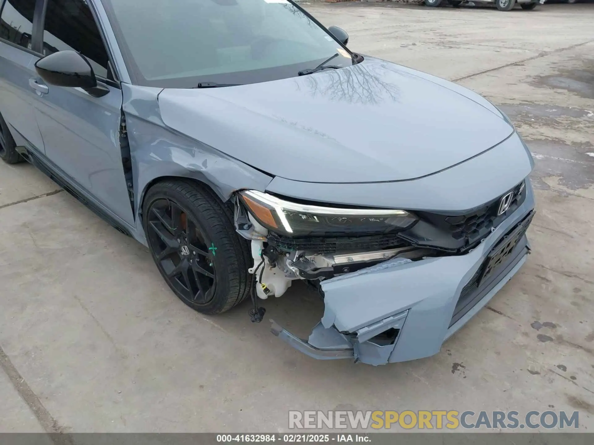6 Photograph of a damaged car 2HGFE1E51NH472363 HONDA CIVIC SI 2022