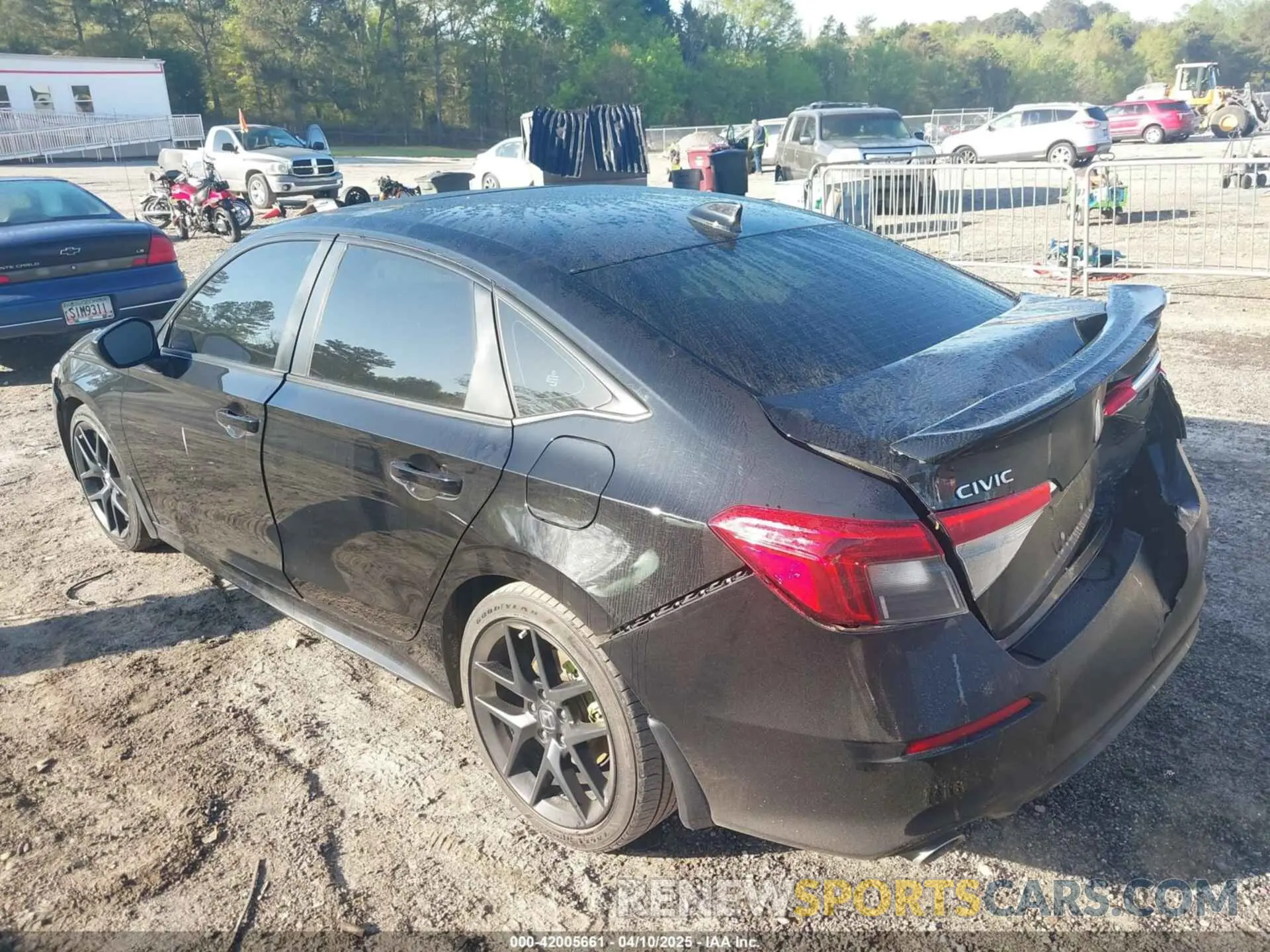 3 Photograph of a damaged car 2HGFE1E56NH477252 HONDA CIVIC SI 2022