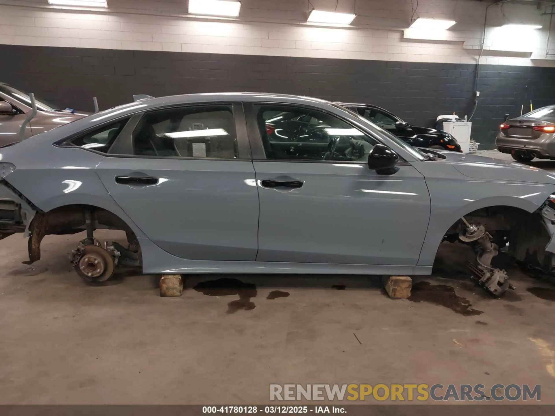 13 Photograph of a damaged car 2HGFE1E57NH473307 HONDA CIVIC SI 2022
