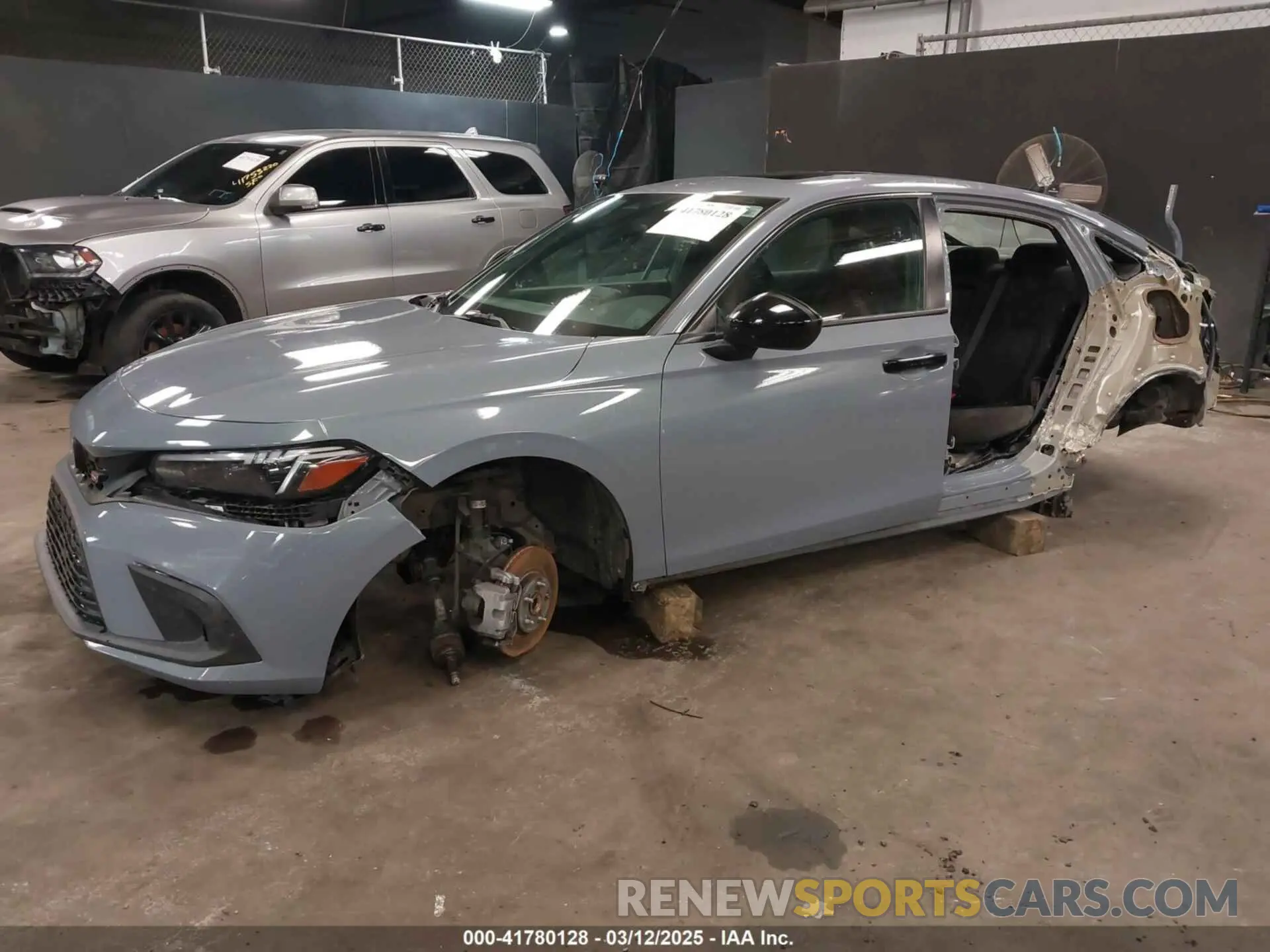 2 Photograph of a damaged car 2HGFE1E57NH473307 HONDA CIVIC SI 2022