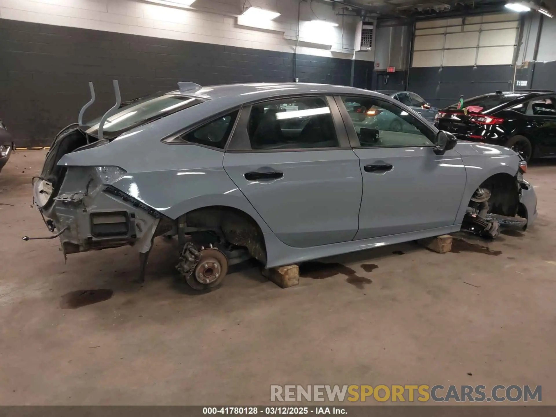 4 Photograph of a damaged car 2HGFE1E57NH473307 HONDA CIVIC SI 2022