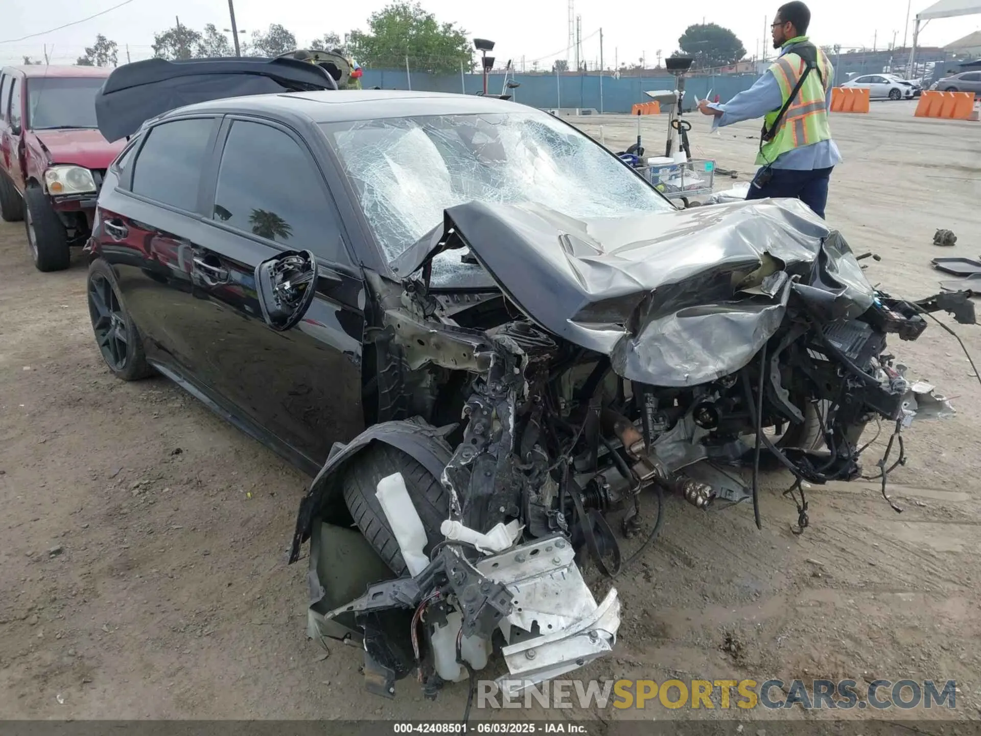 1 Photograph of a damaged car 2HGFE1E58NH473641 HONDA CIVIC SI 2022