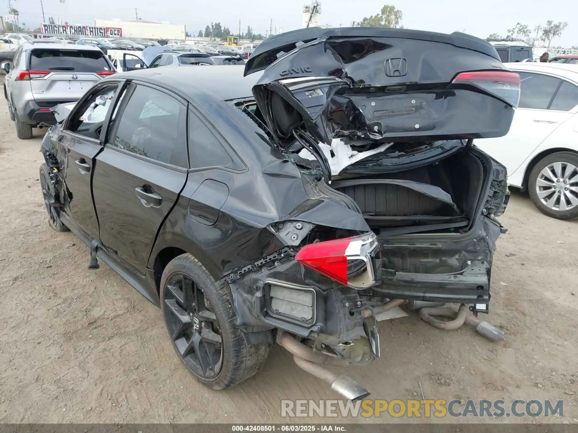 3 Photograph of a damaged car 2HGFE1E58NH473641 HONDA CIVIC SI 2022