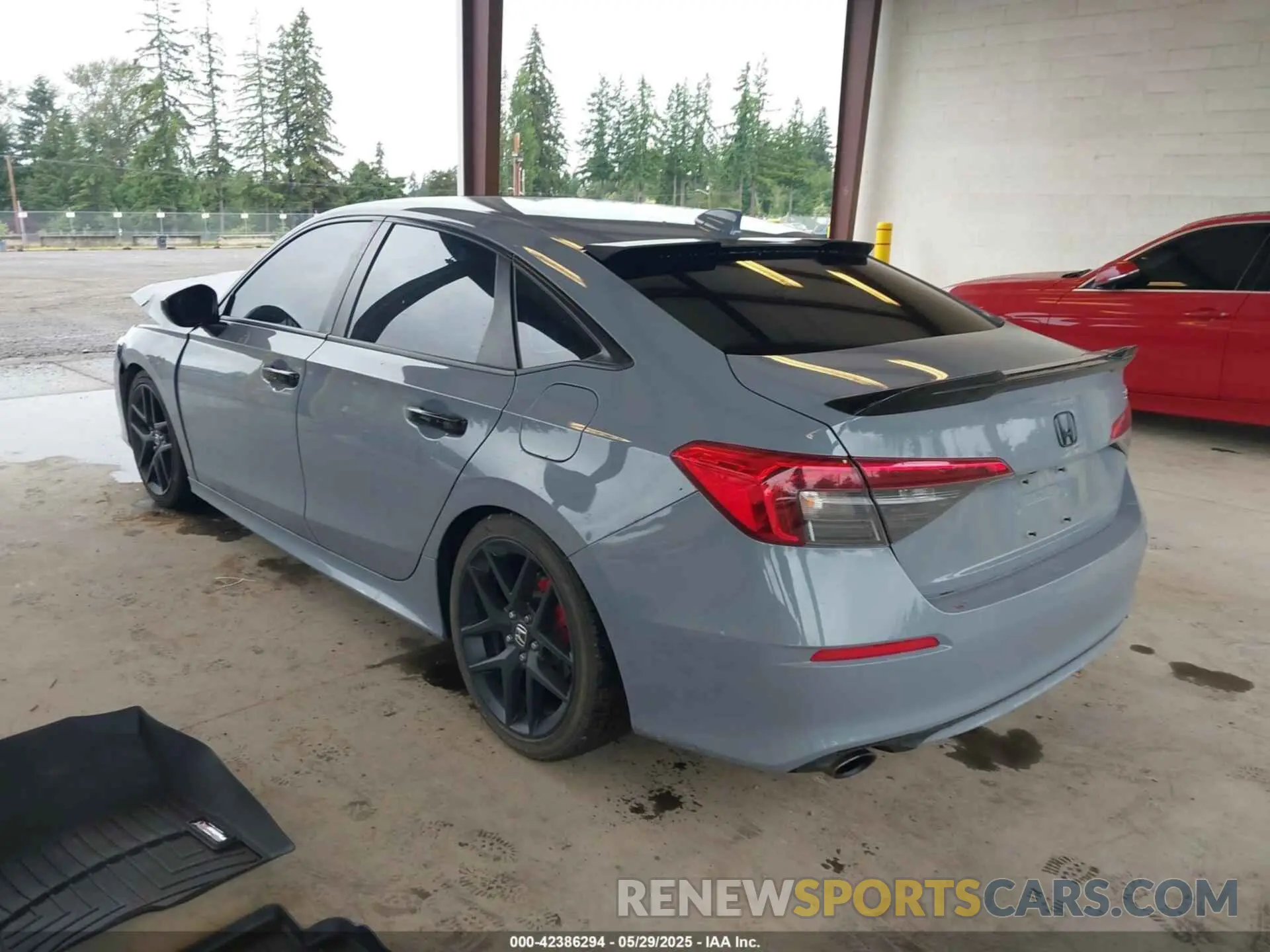 3 Photograph of a damaged car 2HGFE1E59NH473020 HONDA CIVIC SI 2022
