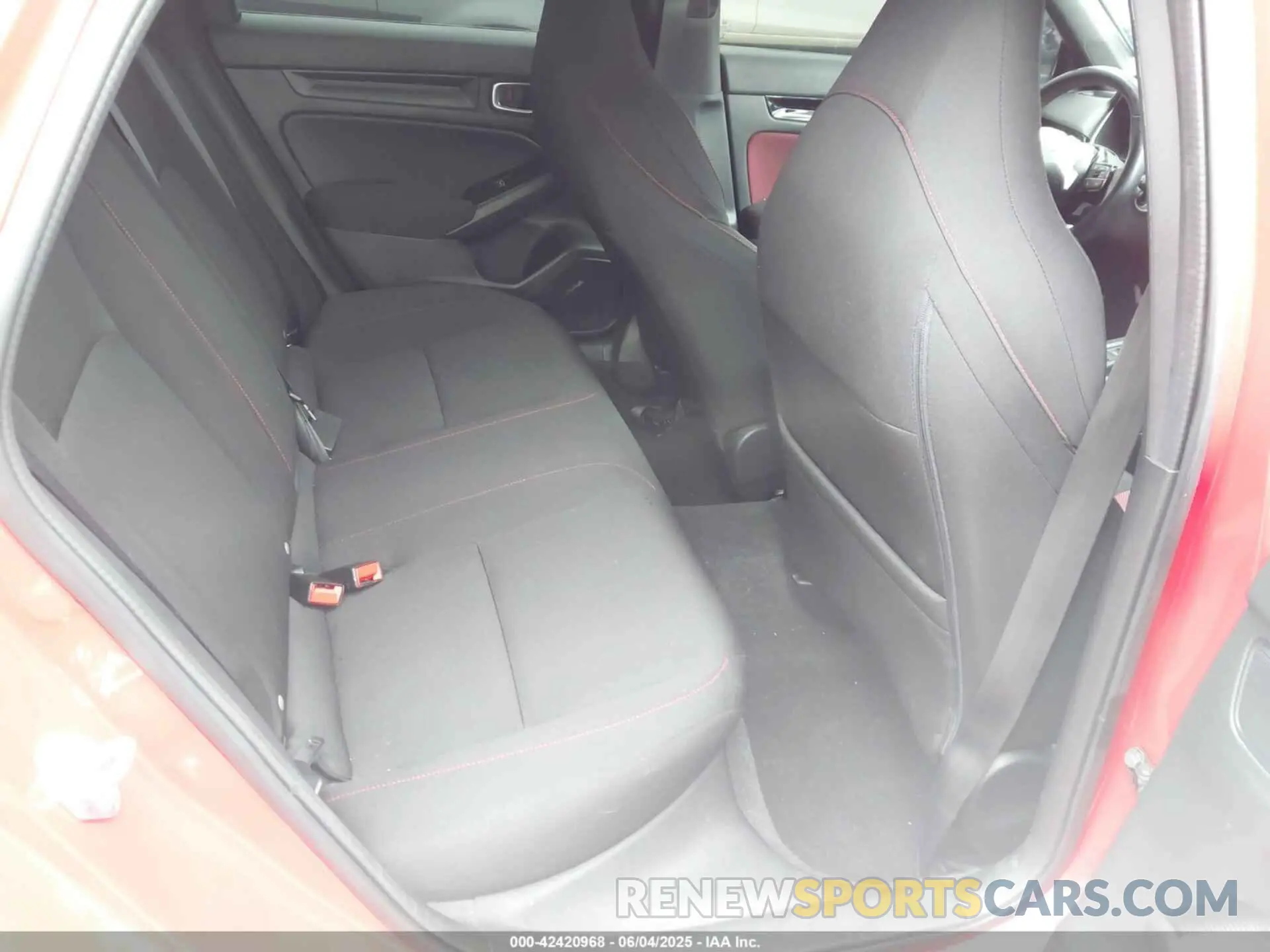 8 Photograph of a damaged car 2HGFE1E51PH470857 HONDA CIVIC SI 2023