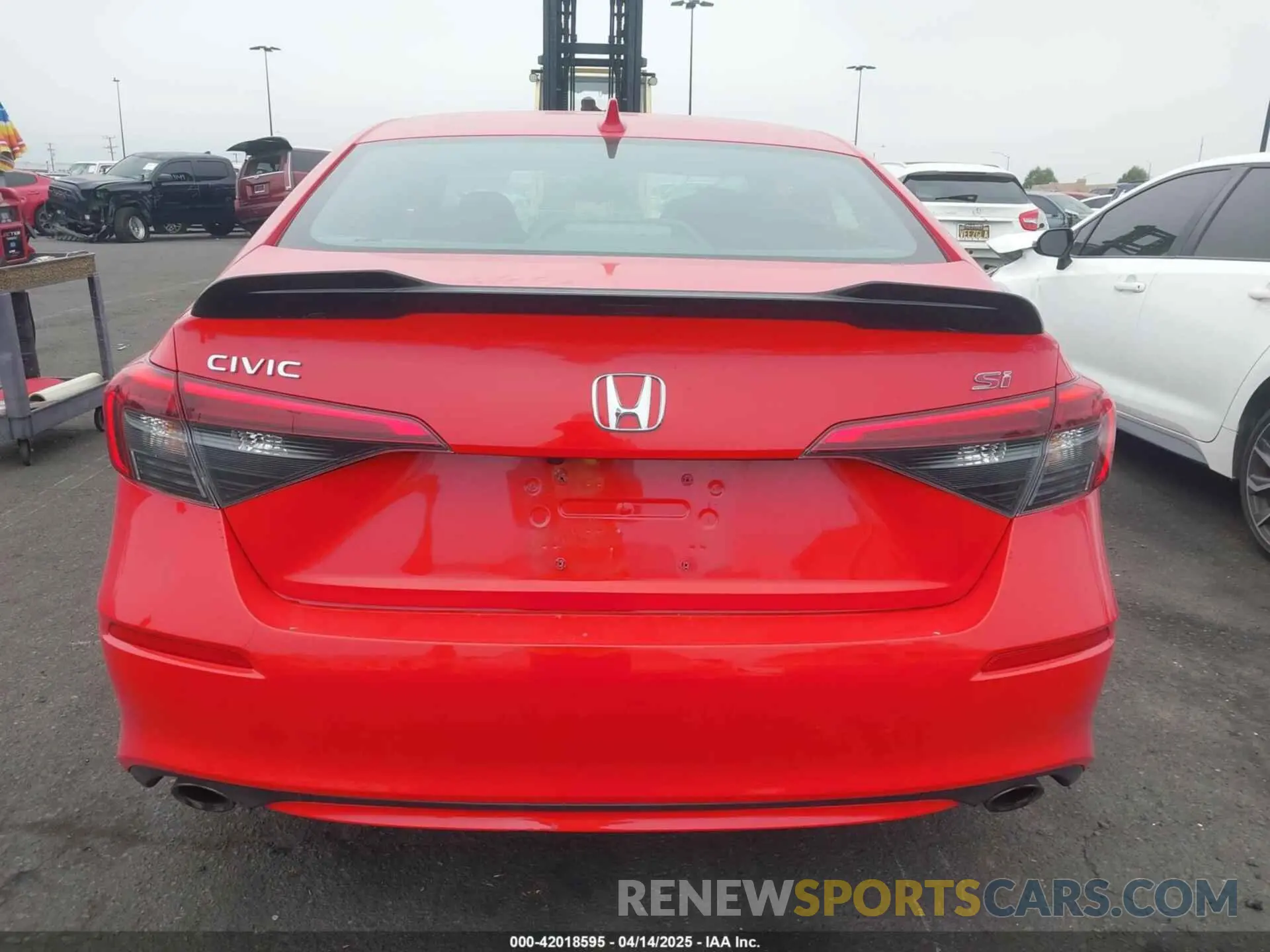 17 Photograph of a damaged car 2HGFE1E54RH473464 HONDA CIVIC SI 2024
