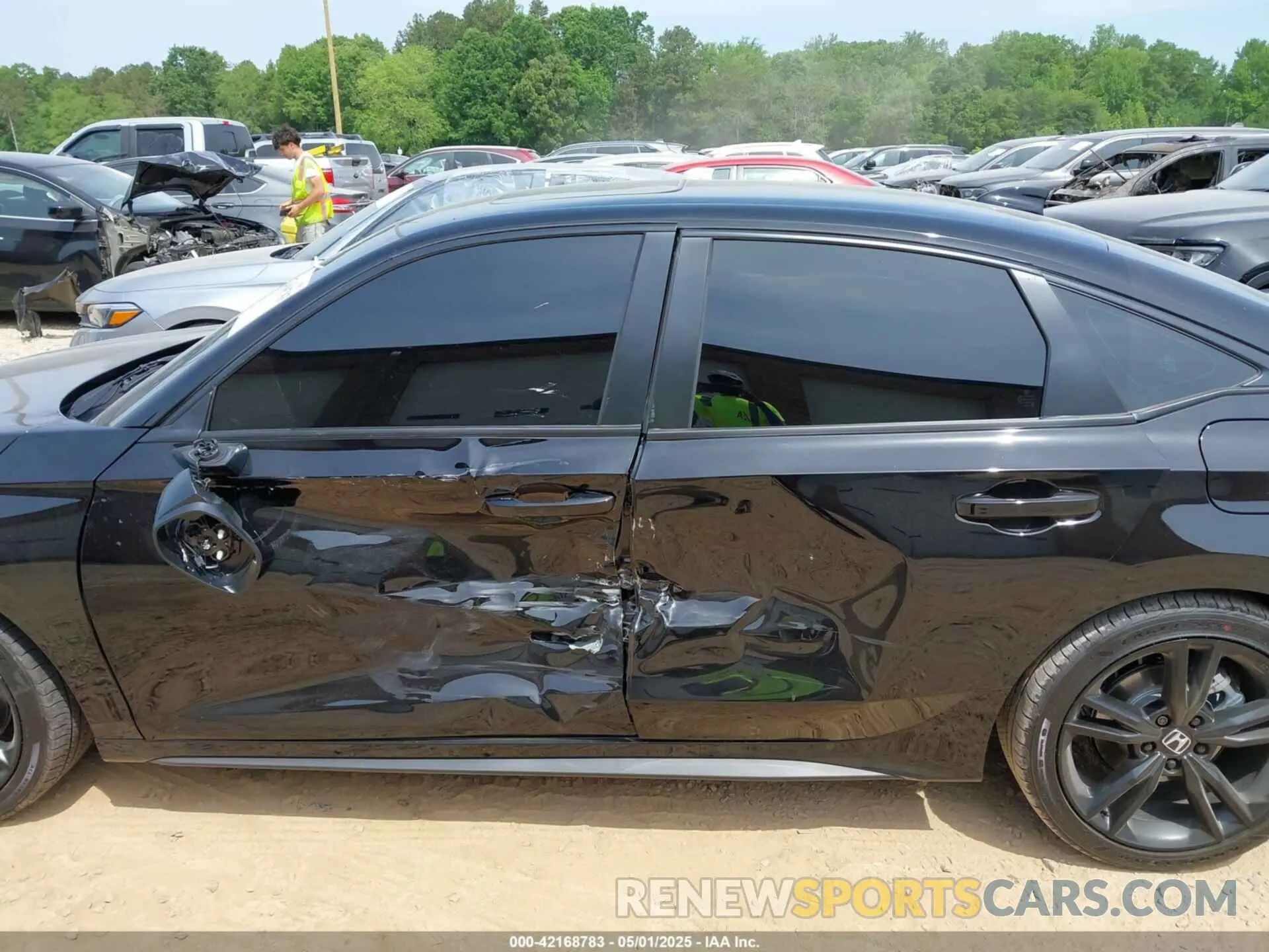 14 Photograph of a damaged car 2HGFE1E53SH475731 HONDA CIVIC SI 2025