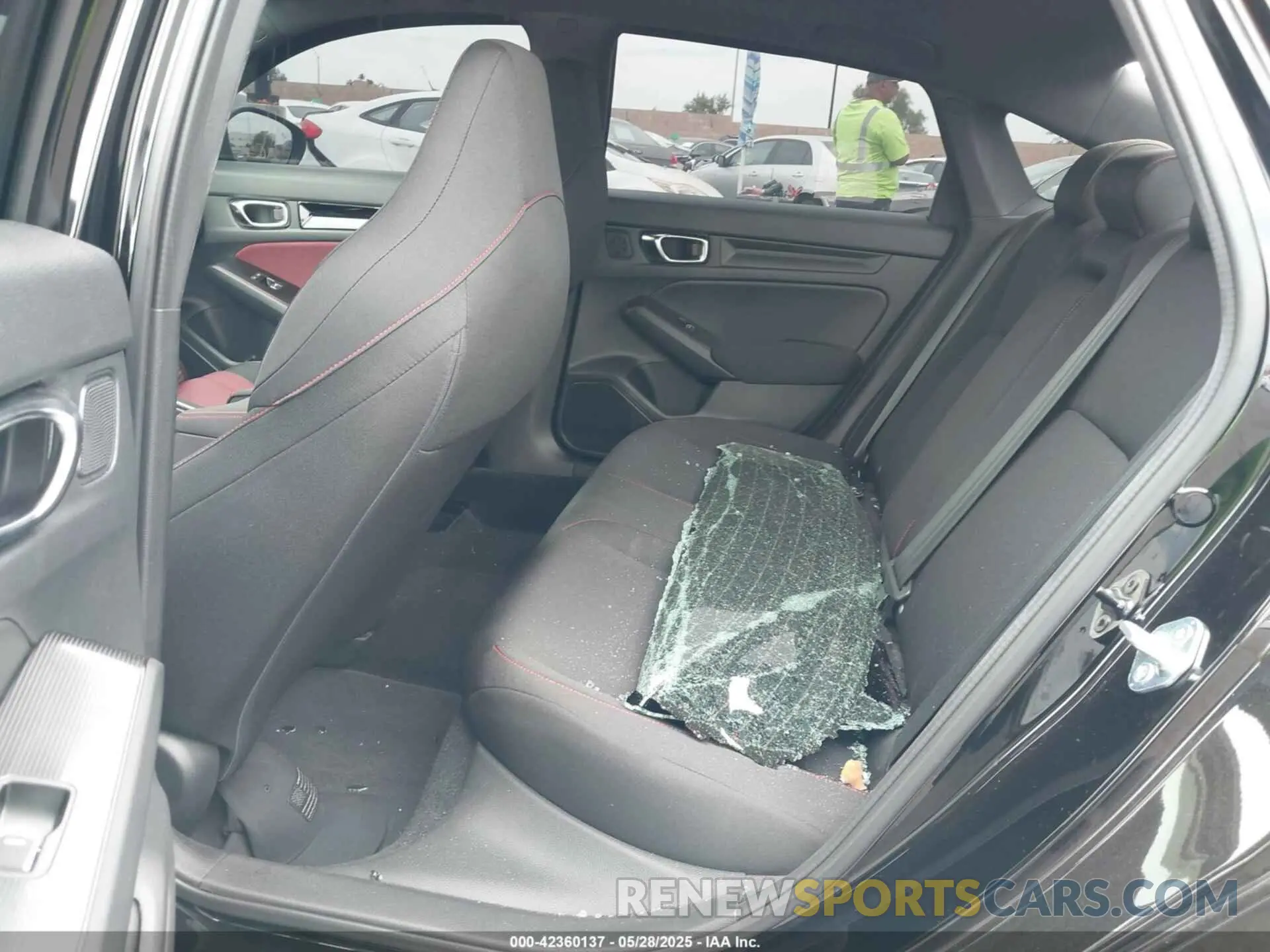 8 Photograph of a damaged car 2HGFE1E57SH475215 HONDA CIVIC SI 2025