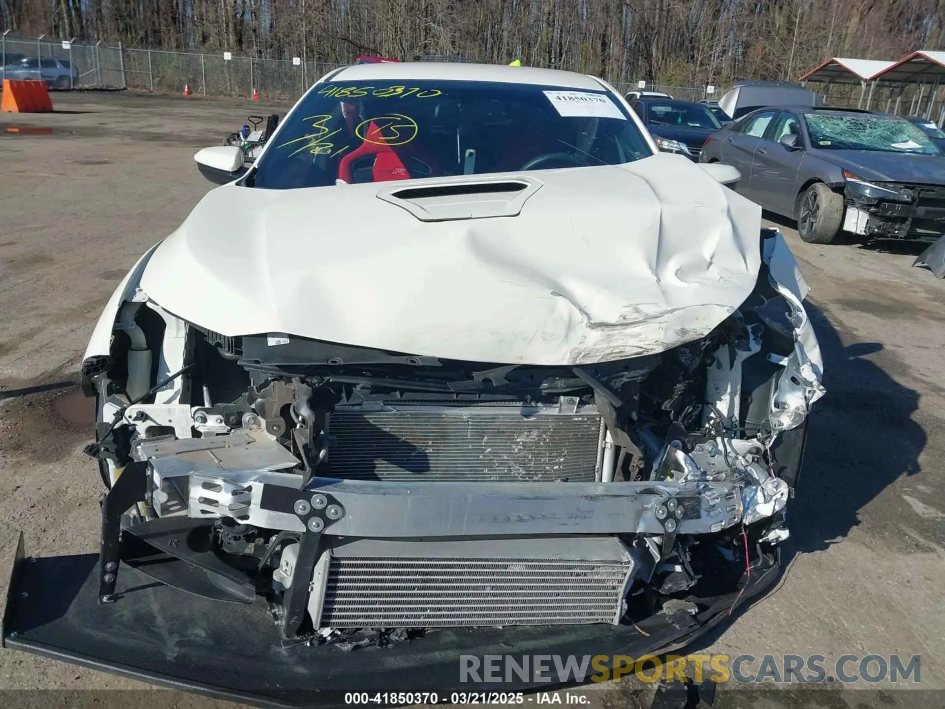 11 Photograph of a damaged car SHHFK8G73KU201772 HONDA CIVIC TYPE R 2019