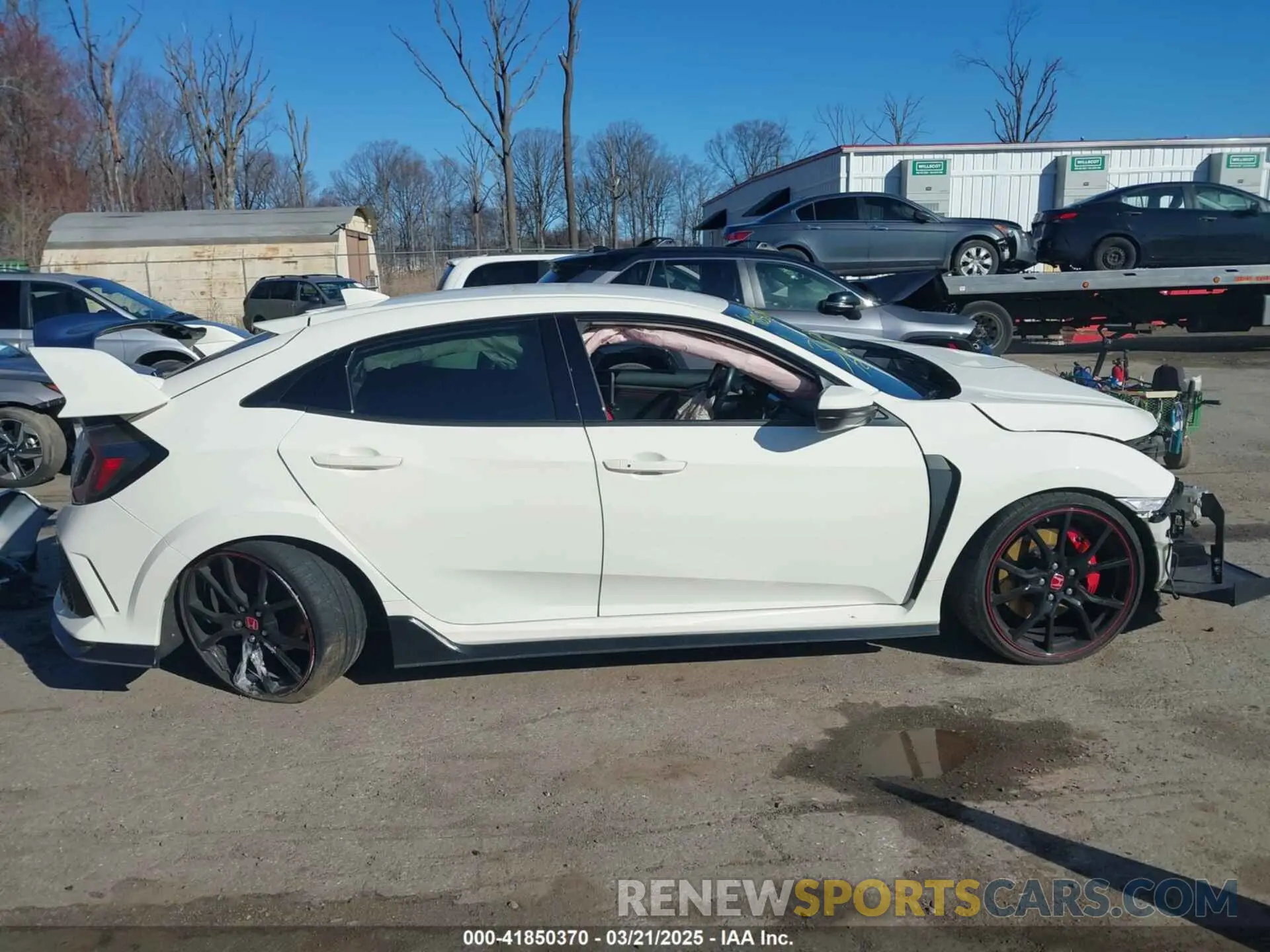 12 Photograph of a damaged car SHHFK8G73KU201772 HONDA CIVIC TYPE R 2019