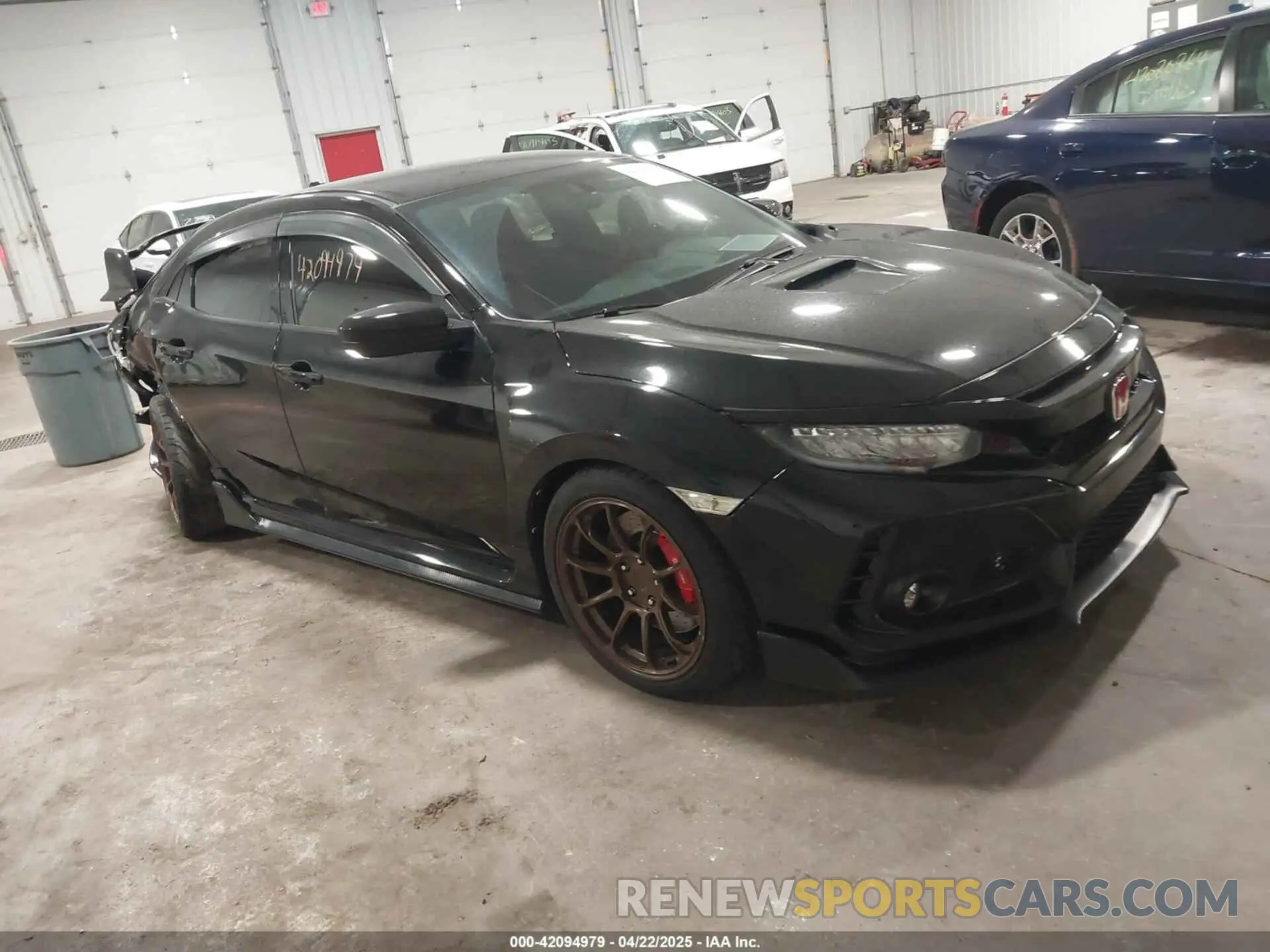 1 Photograph of a damaged car SHHFK8G73KU203845 HONDA CIVIC TYPE R 2019