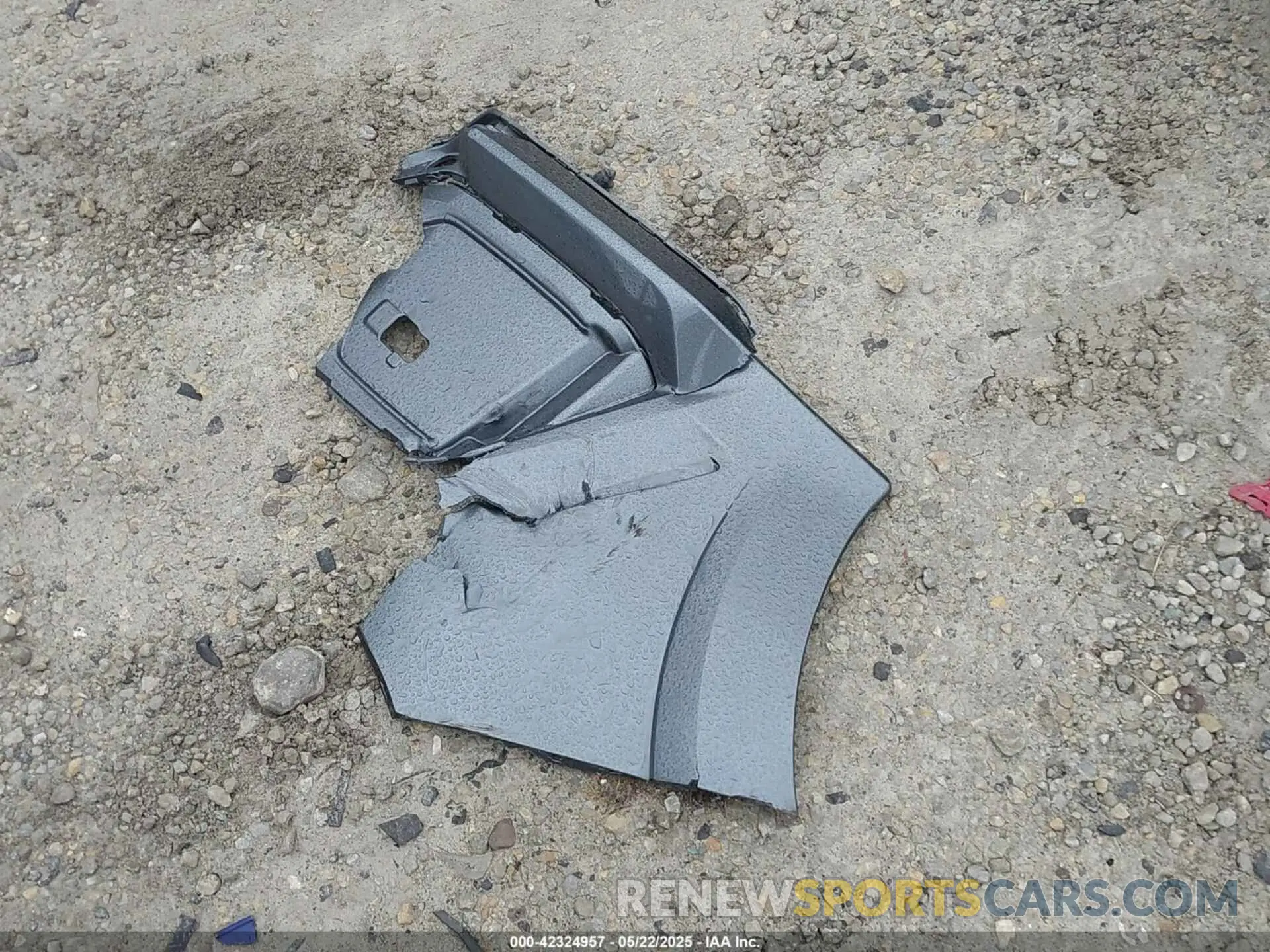 12 Photograph of a damaged car SHHFK8G74KU201926 HONDA CIVIC TYPE R 2019