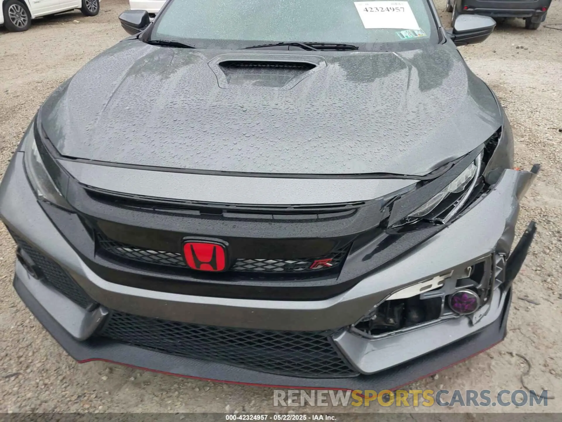 19 Photograph of a damaged car SHHFK8G74KU201926 HONDA CIVIC TYPE R 2019