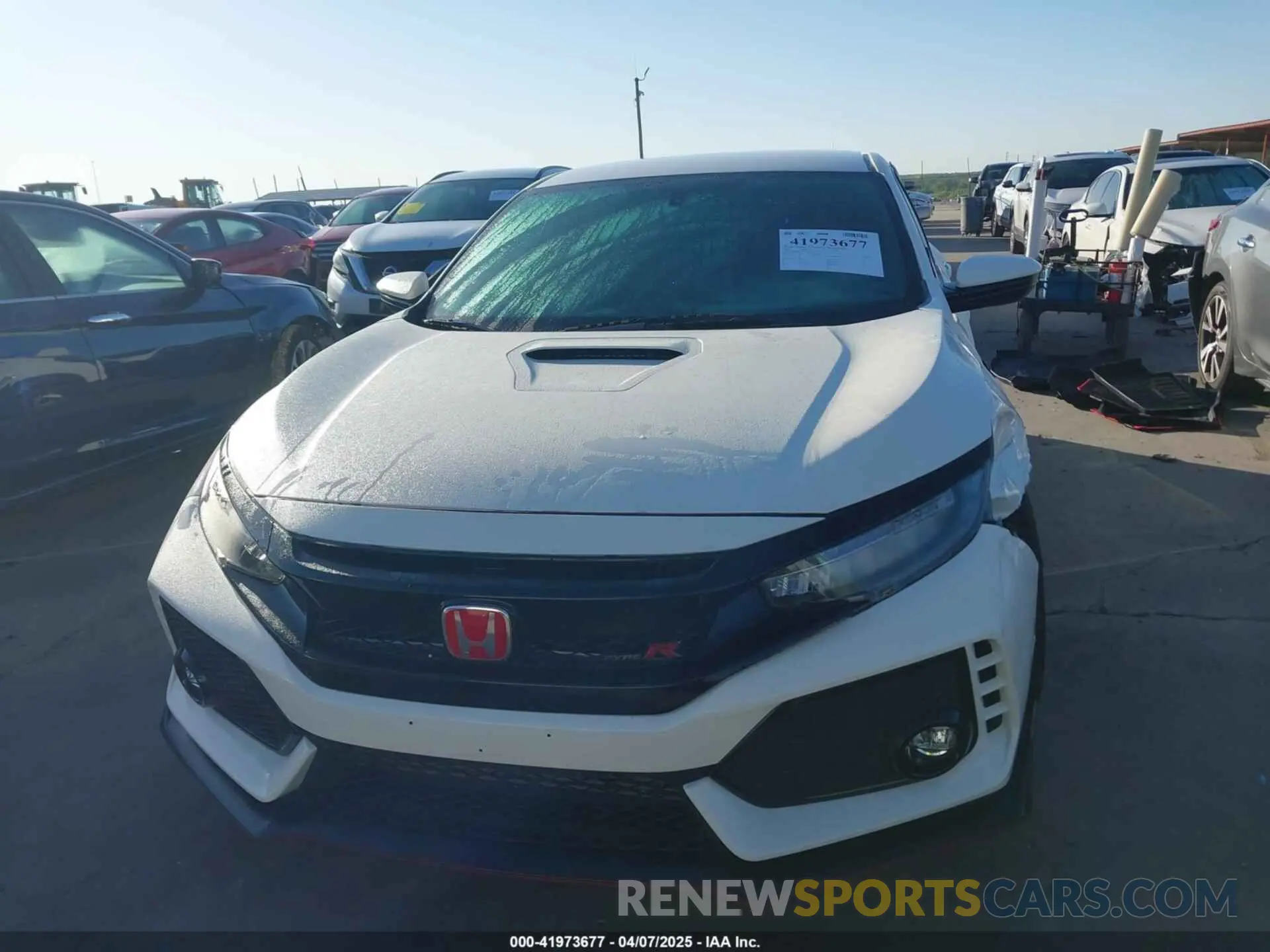 12 Photograph of a damaged car SHHFK8G75KU206732 HONDA CIVIC TYPE R 2019