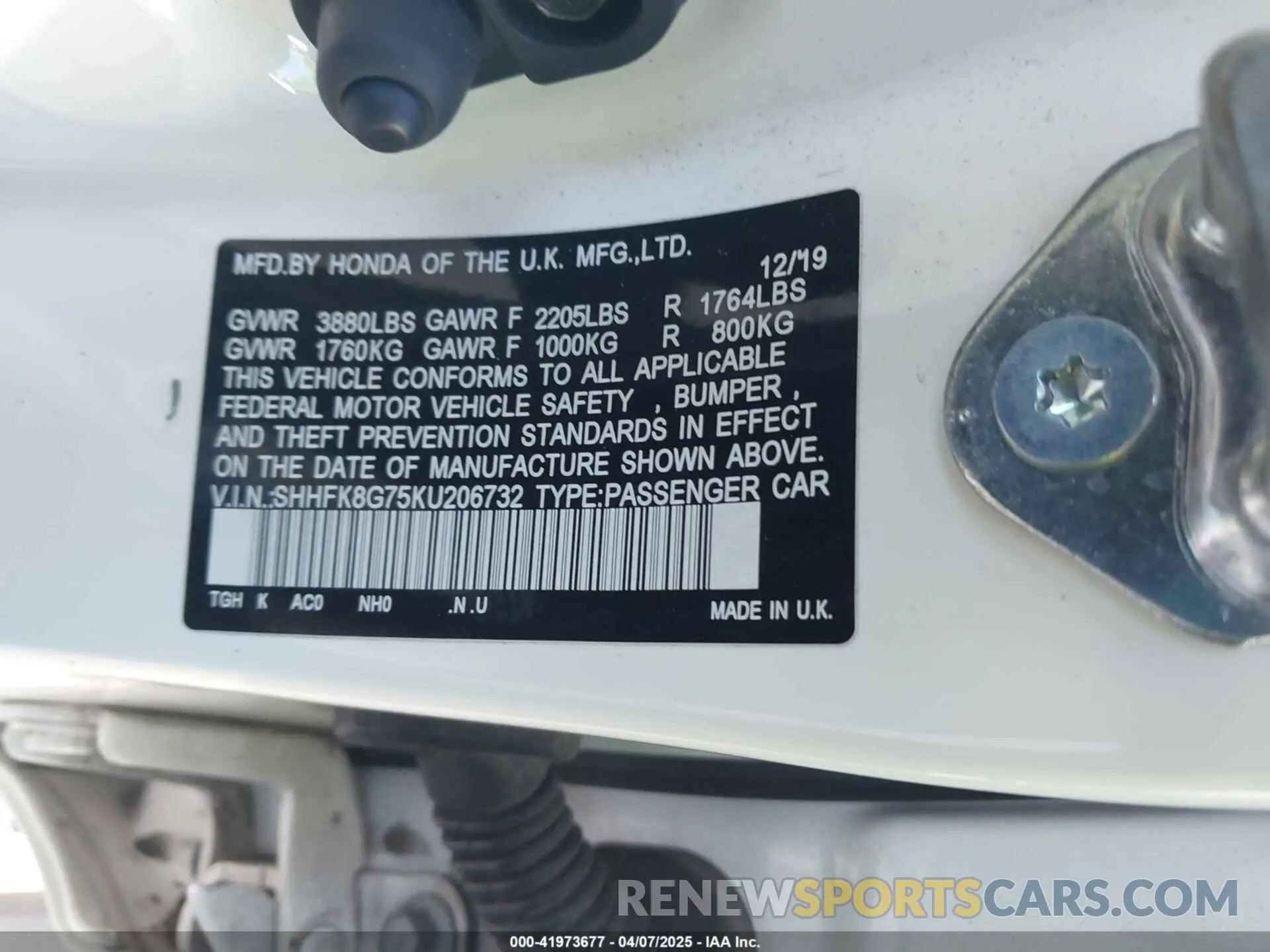 9 Photograph of a damaged car SHHFK8G75KU206732 HONDA CIVIC TYPE R 2019