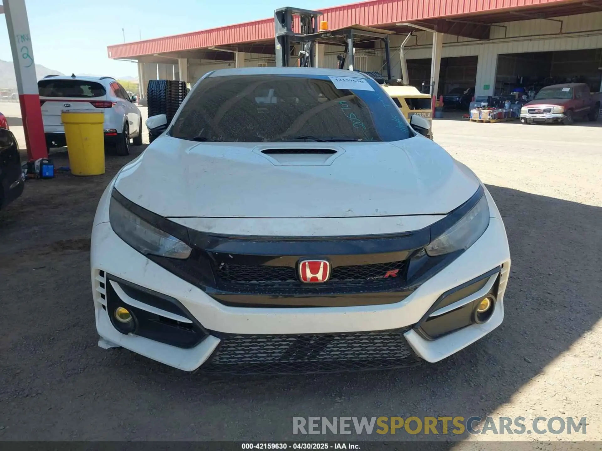 12 Photograph of a damaged car SHHFK8G76KU205704 HONDA CIVIC TYPE R 2019