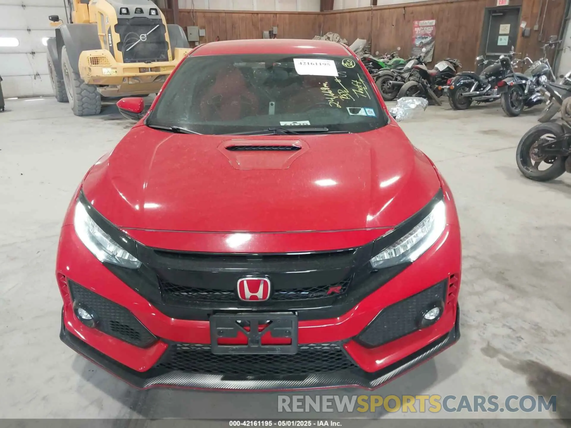 12 Photograph of a damaged car SHHFK8G79KU200674 HONDA CIVIC TYPE R 2019