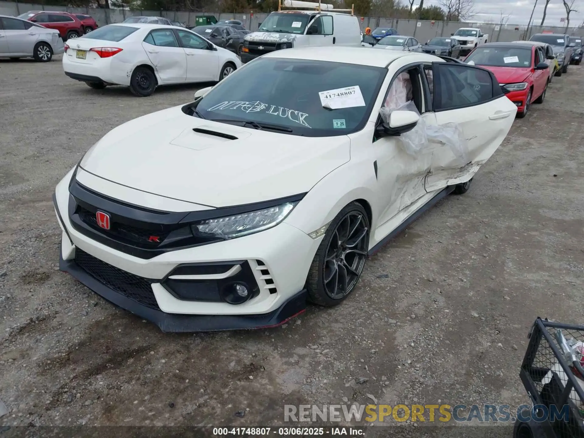 2 Photograph of a damaged car SHHFK8G7XLU201706 HONDA CIVIC TYPE R 2020