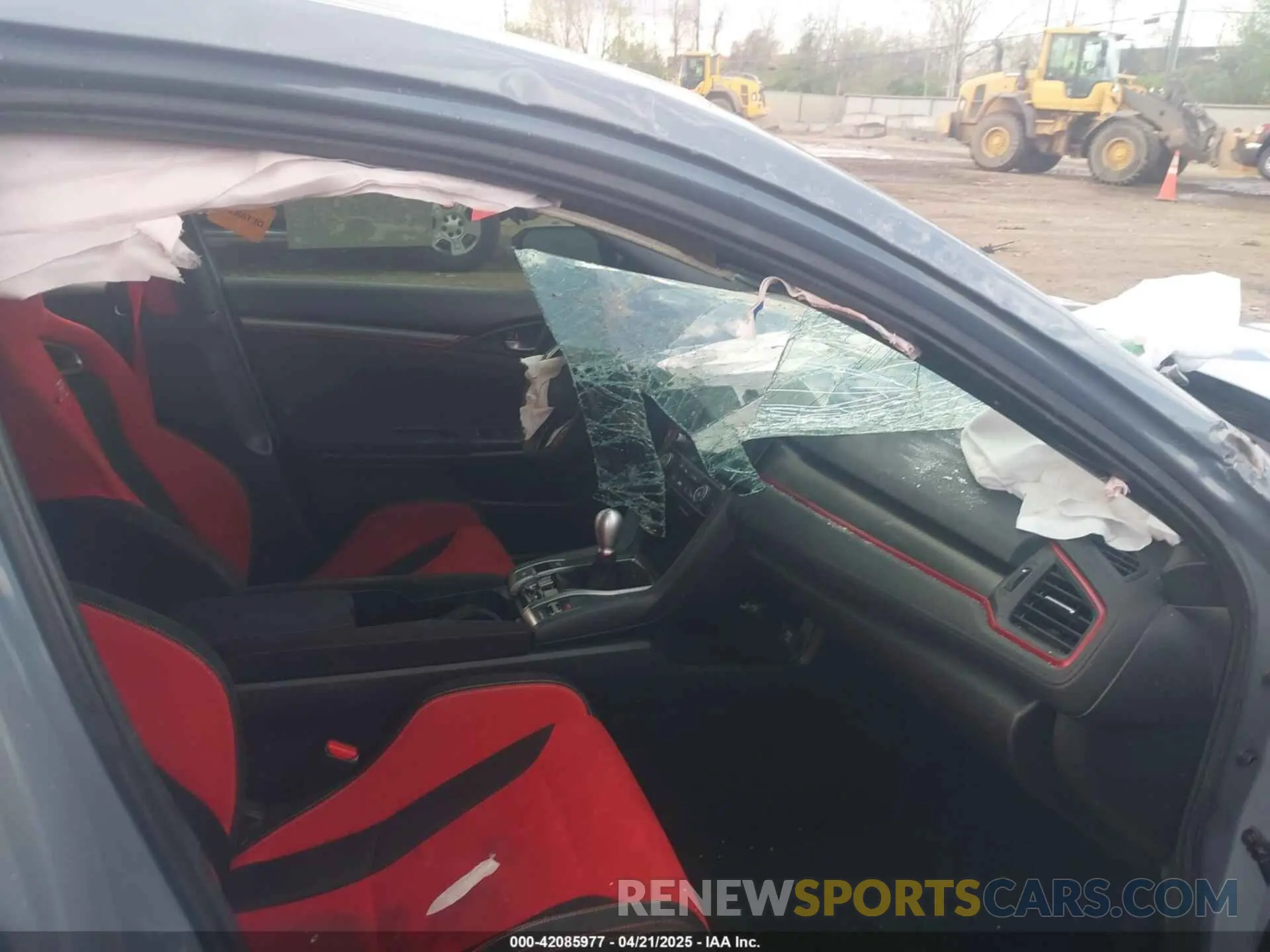 5 Photograph of a damaged car SHHFK8G72MU205864 HONDA CIVIC TYPE R 2021