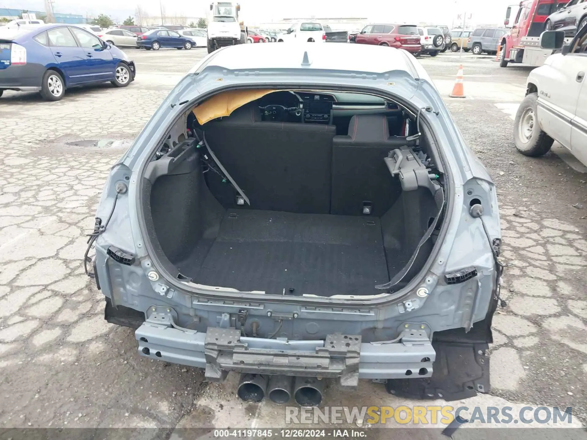 16 Photograph of a damaged car SHHFK8G73MU205355 HONDA CIVIC TYPE R 2021
