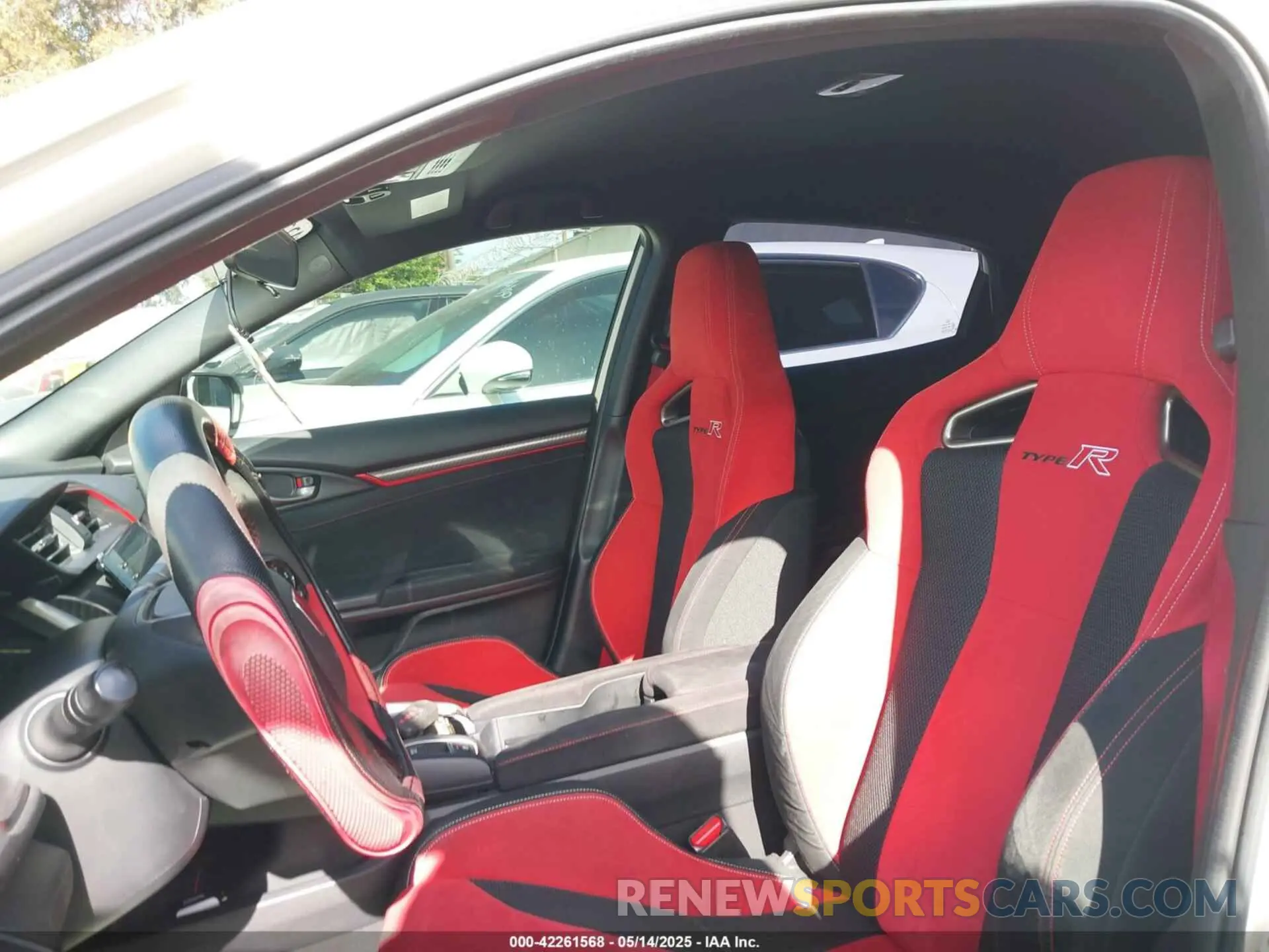 20 Photograph of a damaged car SHHFK8G75MU201985 HONDA CIVIC TYPE R 2021