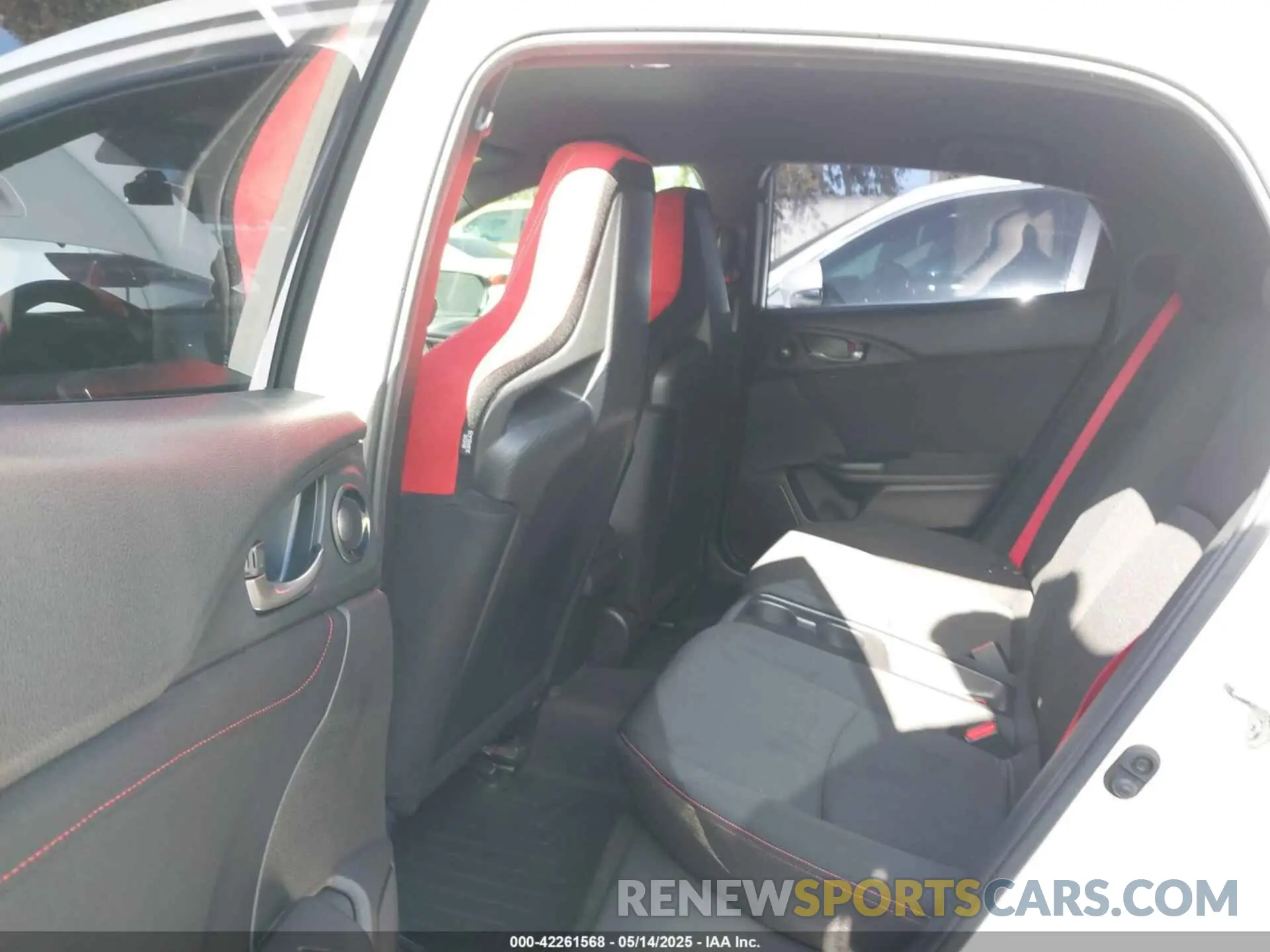 22 Photograph of a damaged car SHHFK8G75MU201985 HONDA CIVIC TYPE R 2021
